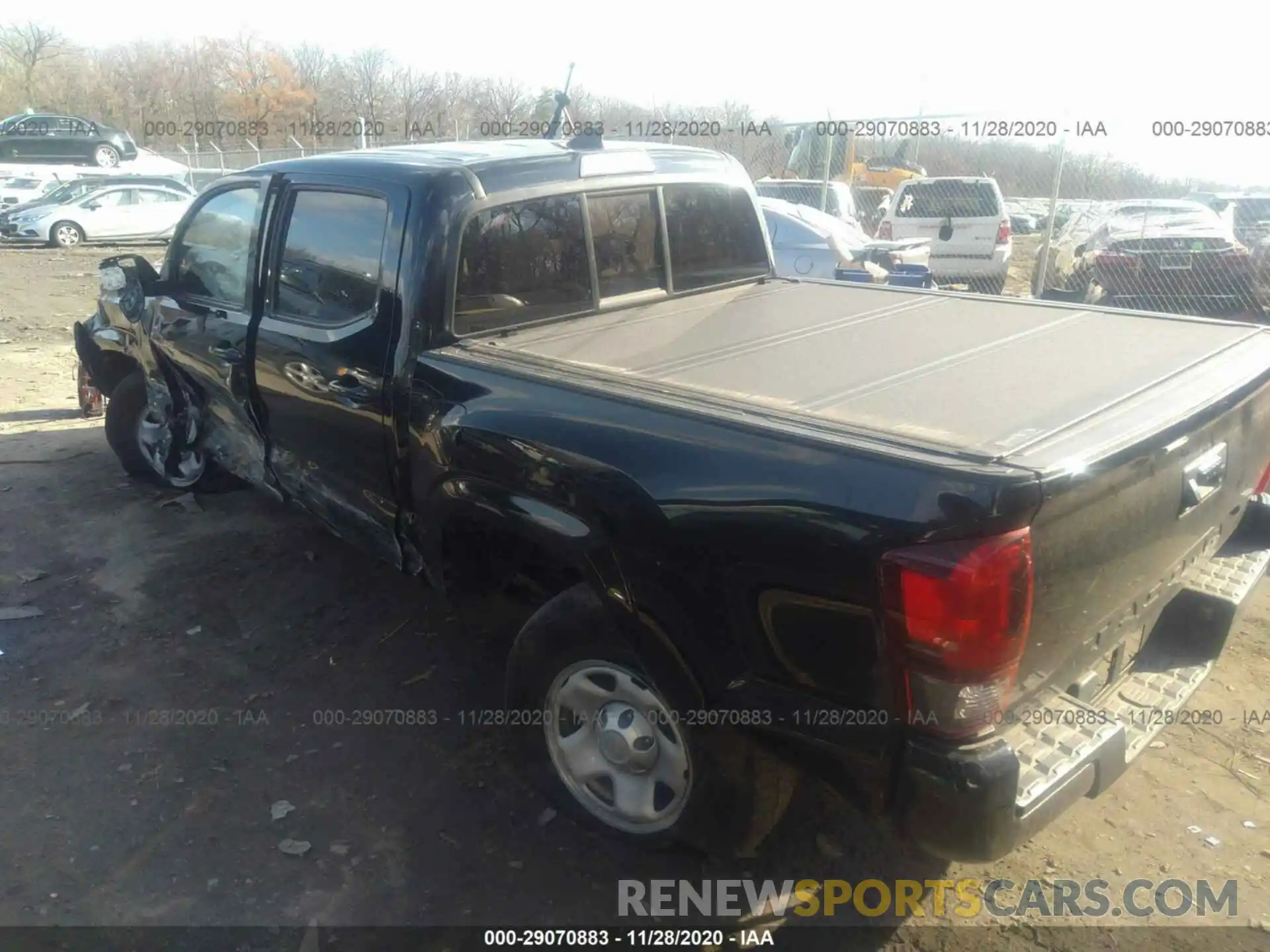 3 Фотография поврежденного автомобиля 5TFAX5GN4KX150606 TOYOTA TACOMA 2WD 2019