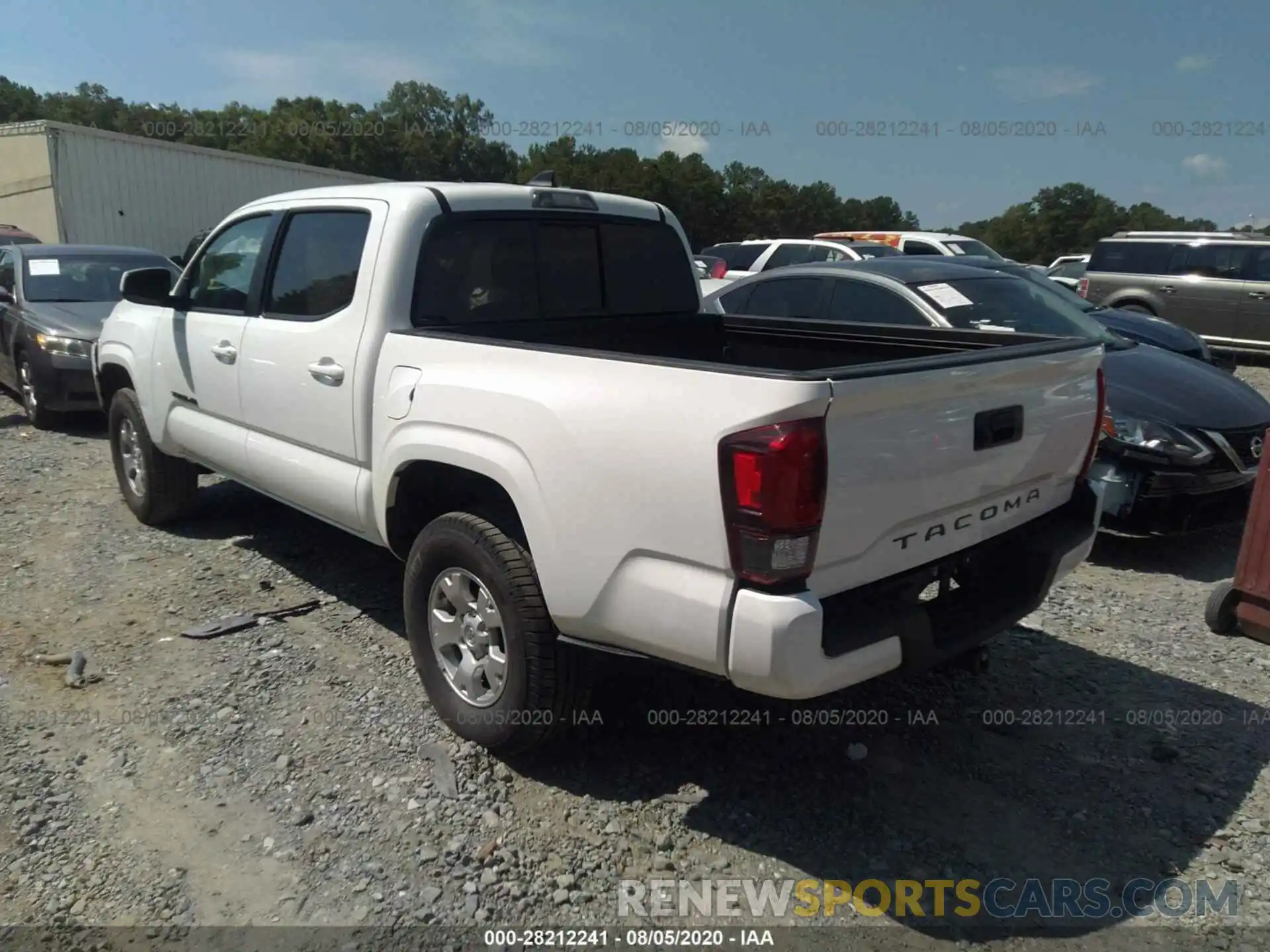 3 Photograph of a damaged car 5TFAX5GN4KX151657 TOYOTA TACOMA 2WD 2019