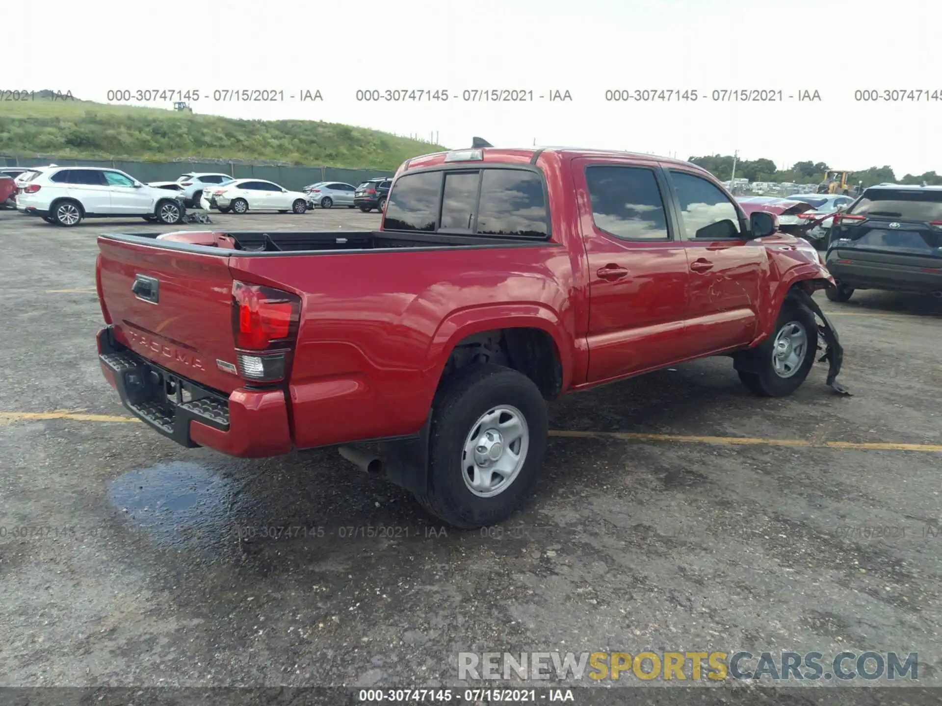 4 Фотография поврежденного автомобиля 5TFAX5GN4KX160049 TOYOTA TACOMA 2WD 2019