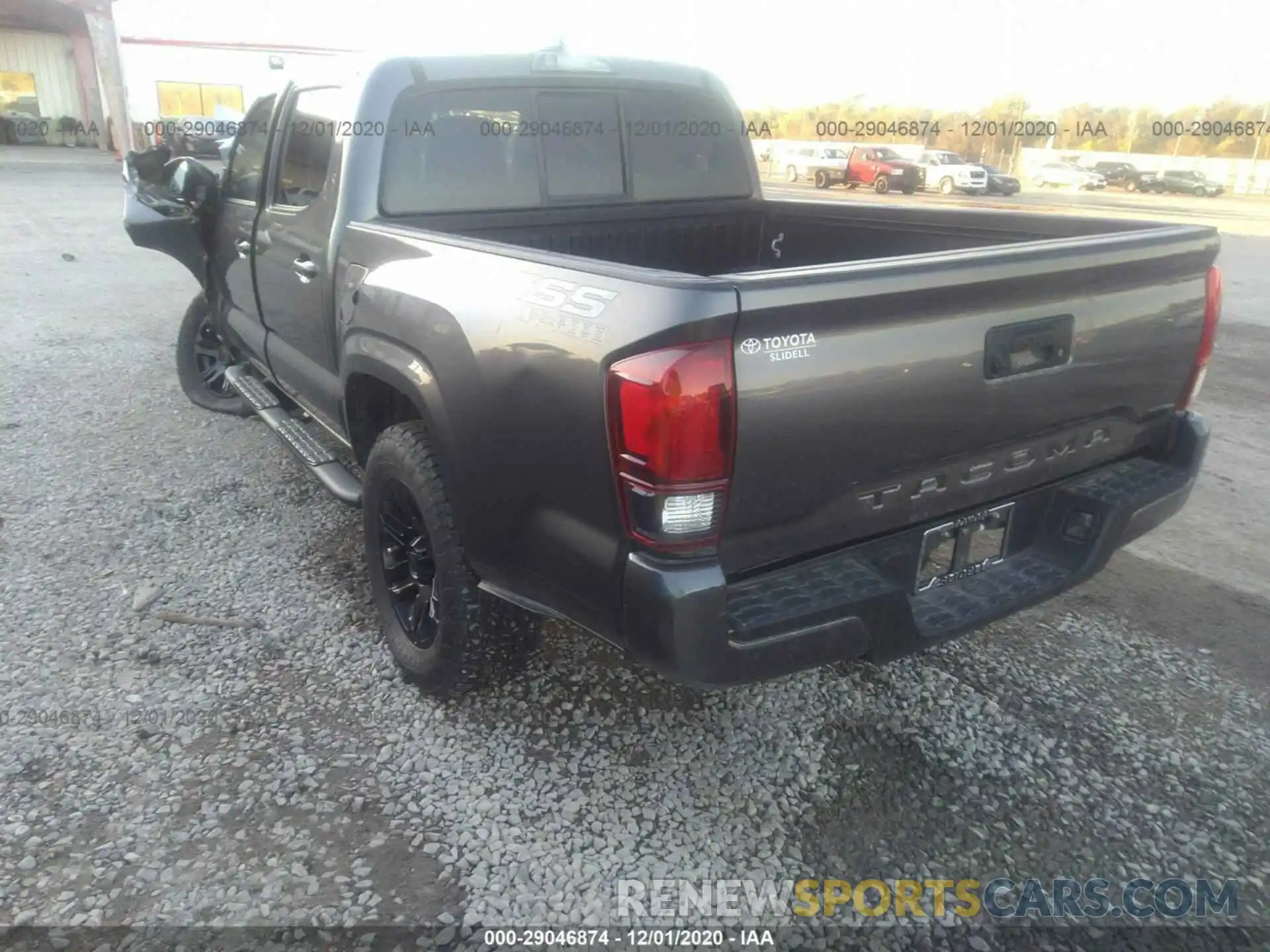 3 Photograph of a damaged car 5TFAX5GN4KX160374 TOYOTA TACOMA 2WD 2019