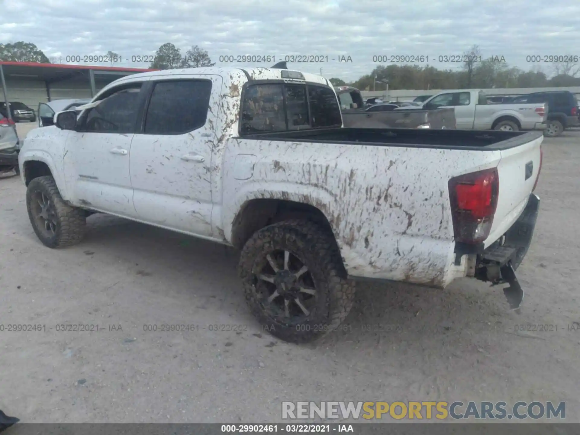 3 Photograph of a damaged car 5TFAX5GN5KX143809 TOYOTA TACOMA 2WD 2019