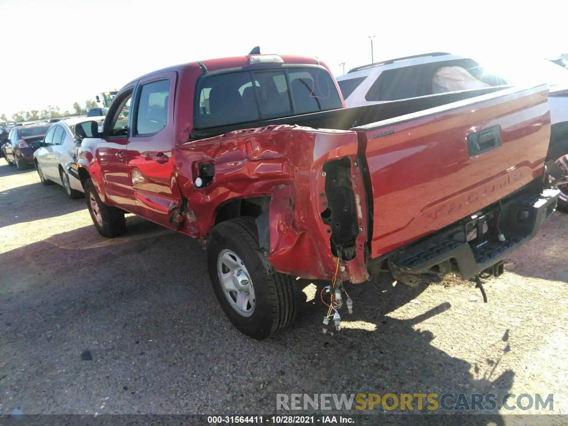 3 Photograph of a damaged car 5TFAX5GN5KX148024 TOYOTA TACOMA 2WD 2019