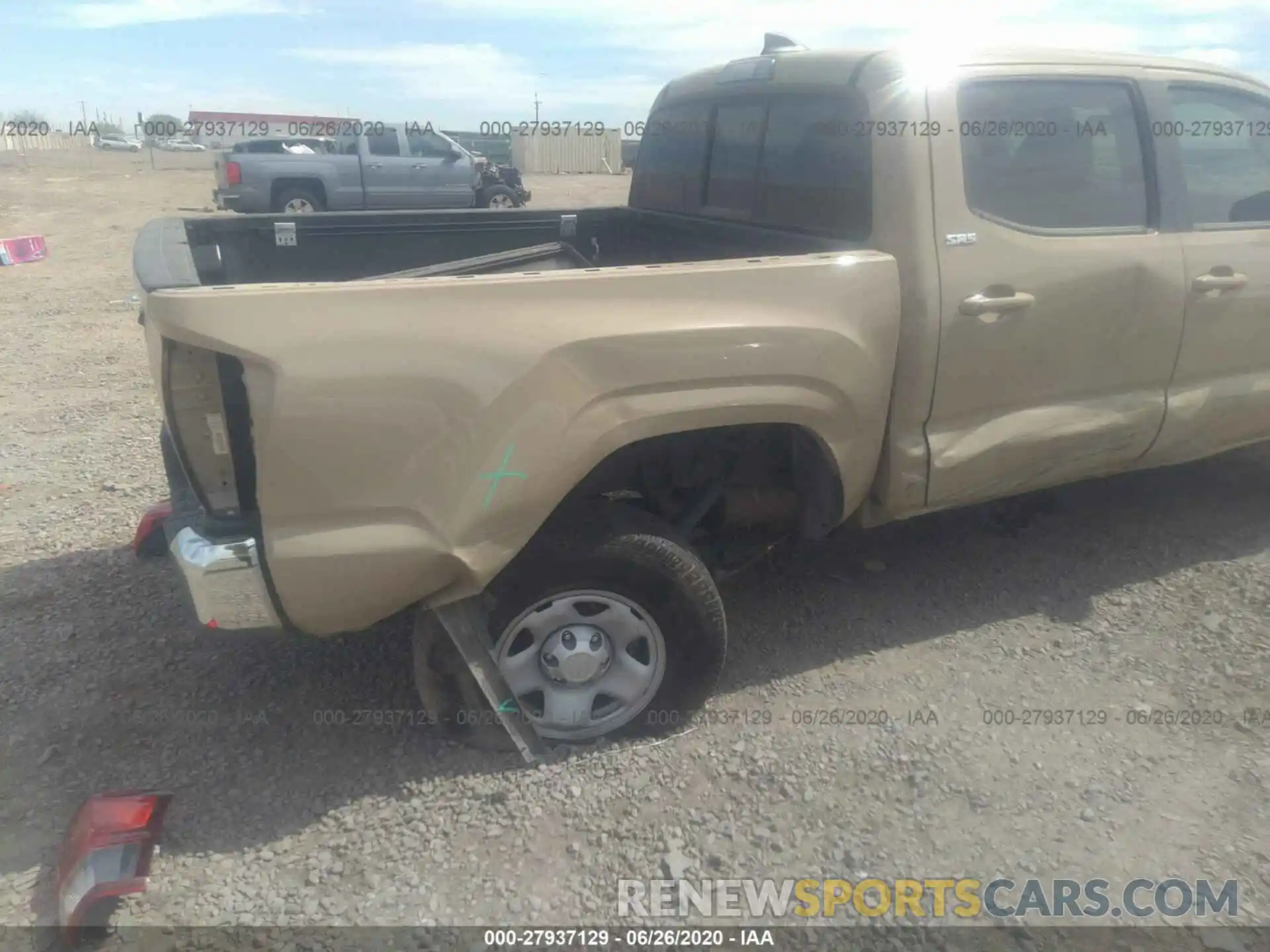 6 Photograph of a damaged car 5TFAX5GN5KX148332 TOYOTA TACOMA 2WD 2019