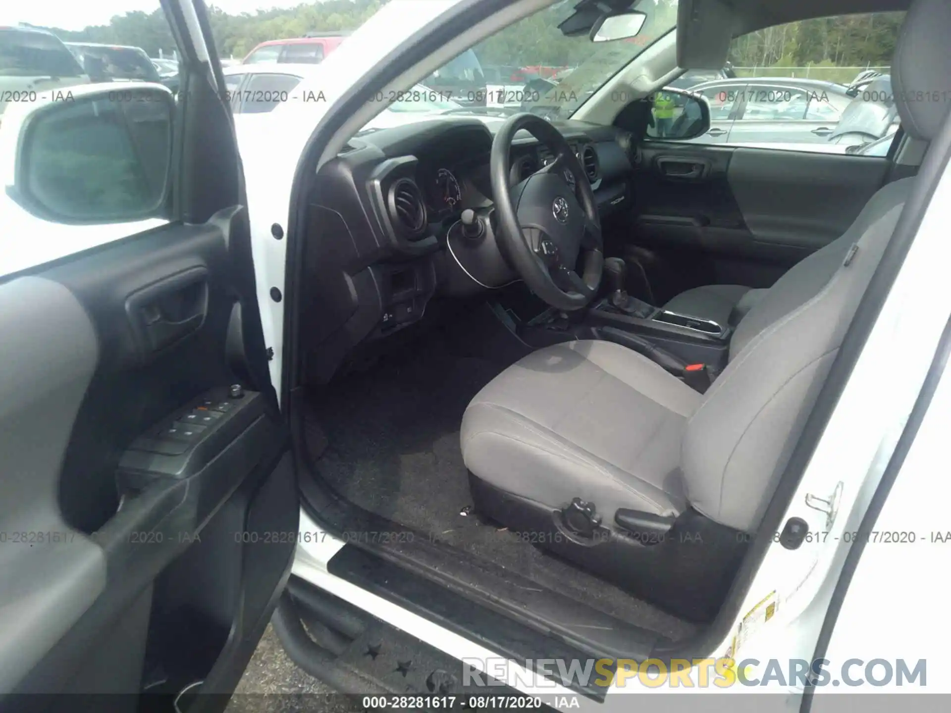 5 Photograph of a damaged car 5TFAX5GN5KX148721 TOYOTA TACOMA 2WD 2019