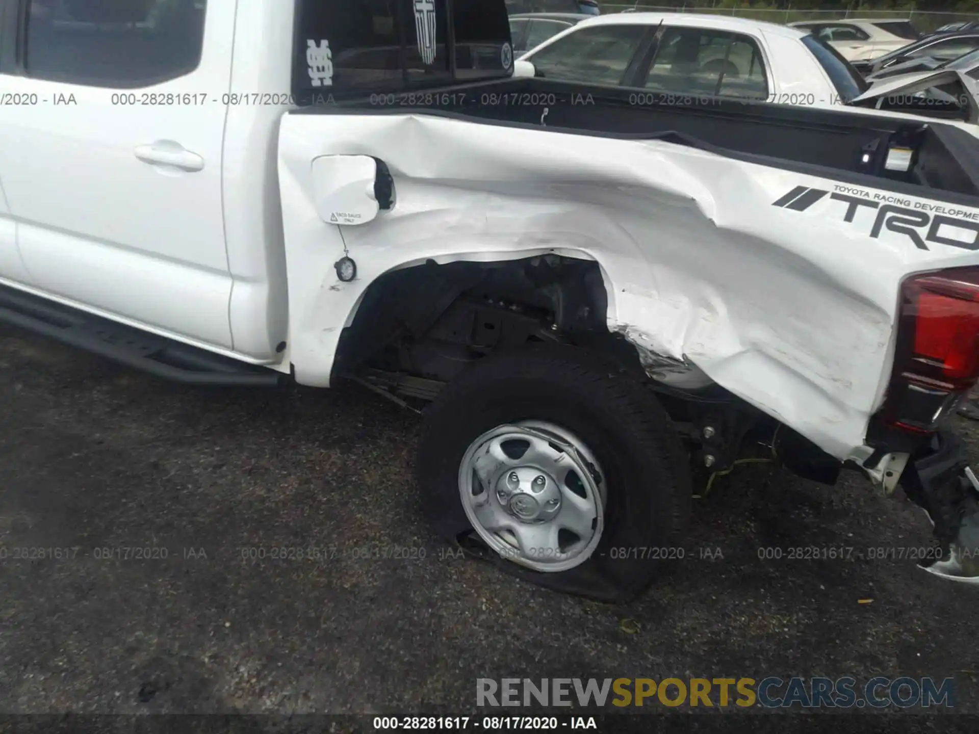 6 Photograph of a damaged car 5TFAX5GN5KX148721 TOYOTA TACOMA 2WD 2019