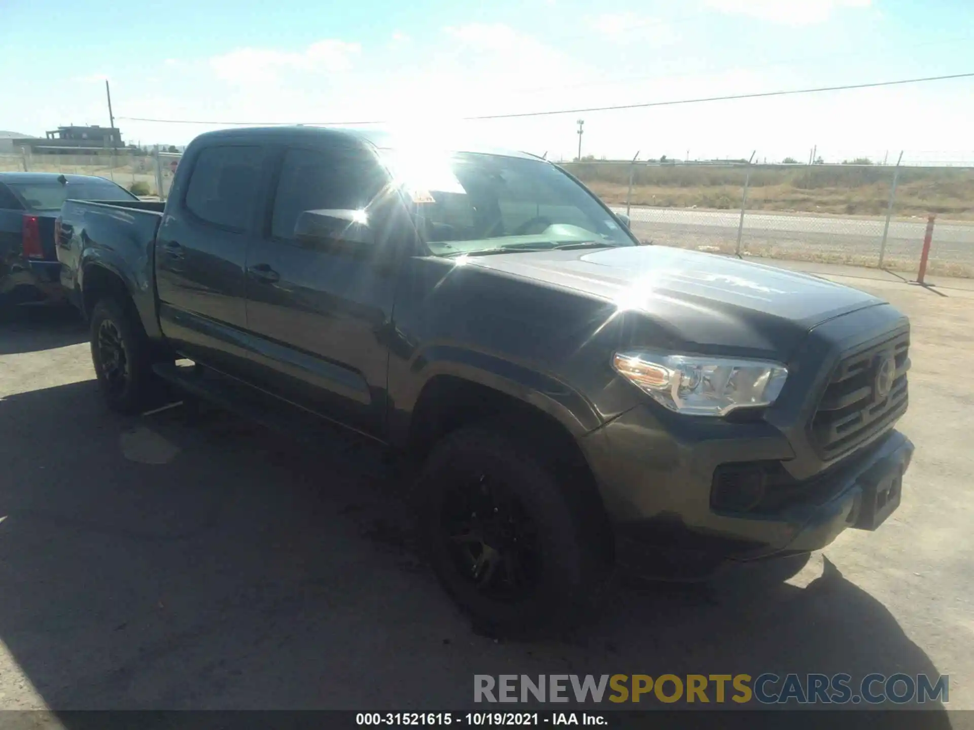 1 Photograph of a damaged car 5TFAX5GN5KX149402 TOYOTA TACOMA 2WD 2019