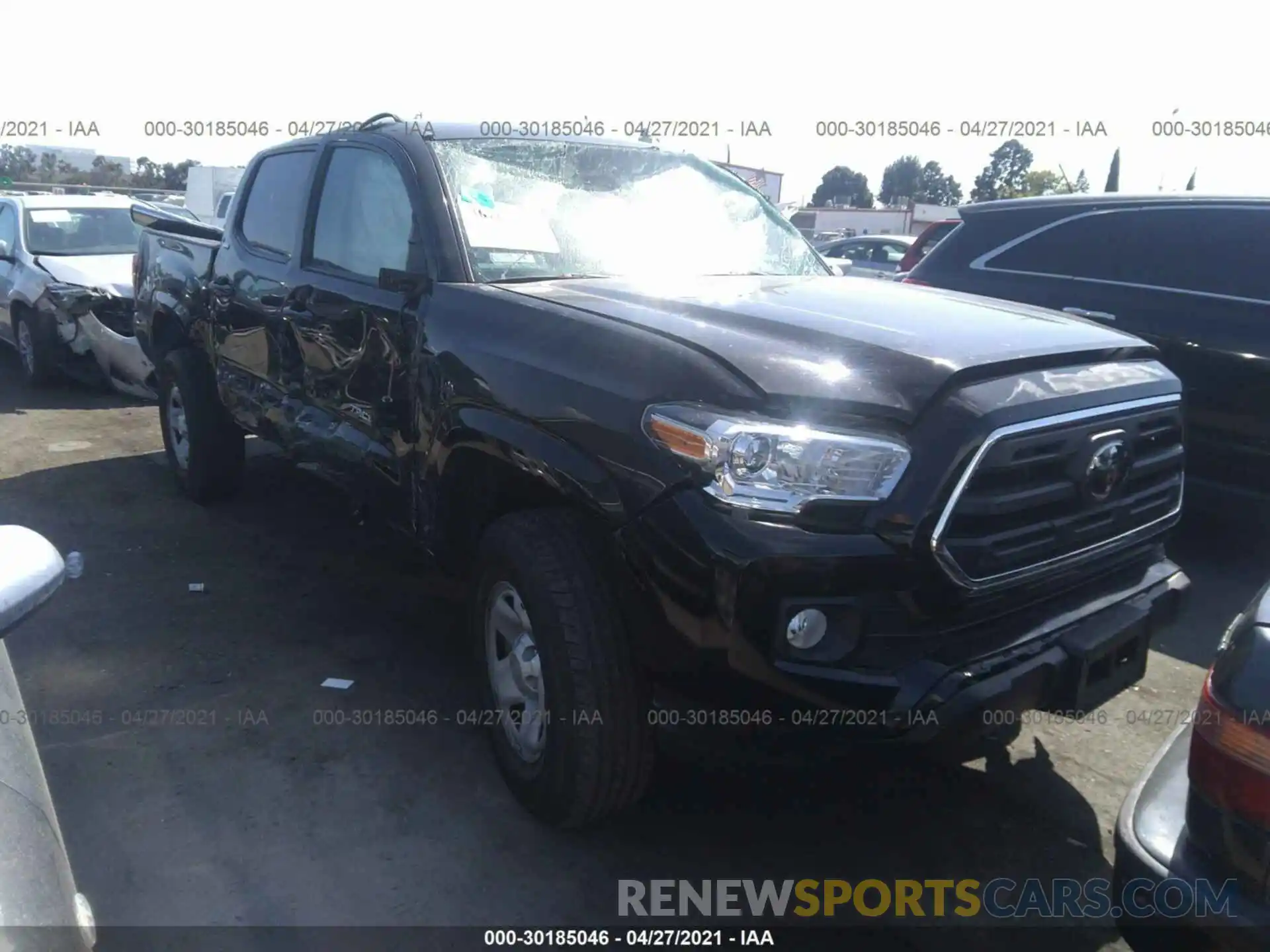 1 Photograph of a damaged car 5TFAX5GN5KX152722 TOYOTA TACOMA 2WD 2019