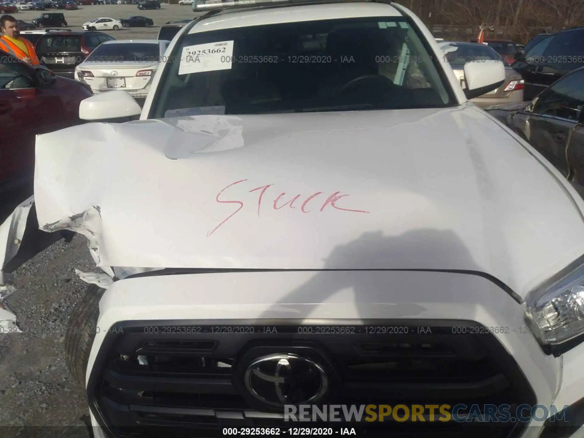 10 Photograph of a damaged car 5TFAX5GN5KX154809 TOYOTA TACOMA 2WD 2019