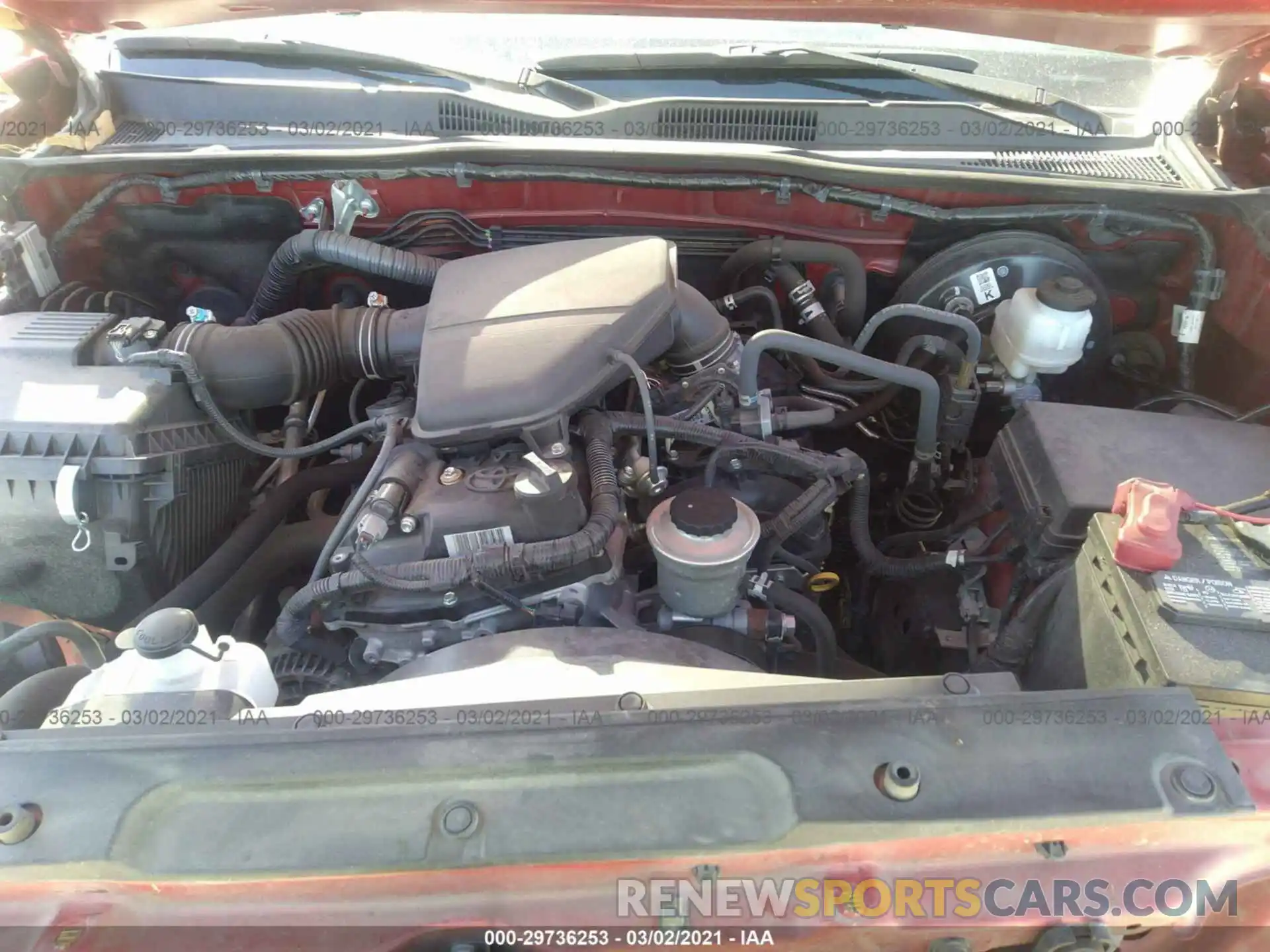 10 Photograph of a damaged car 5TFAX5GN5KX160870 TOYOTA TACOMA 2WD 2019