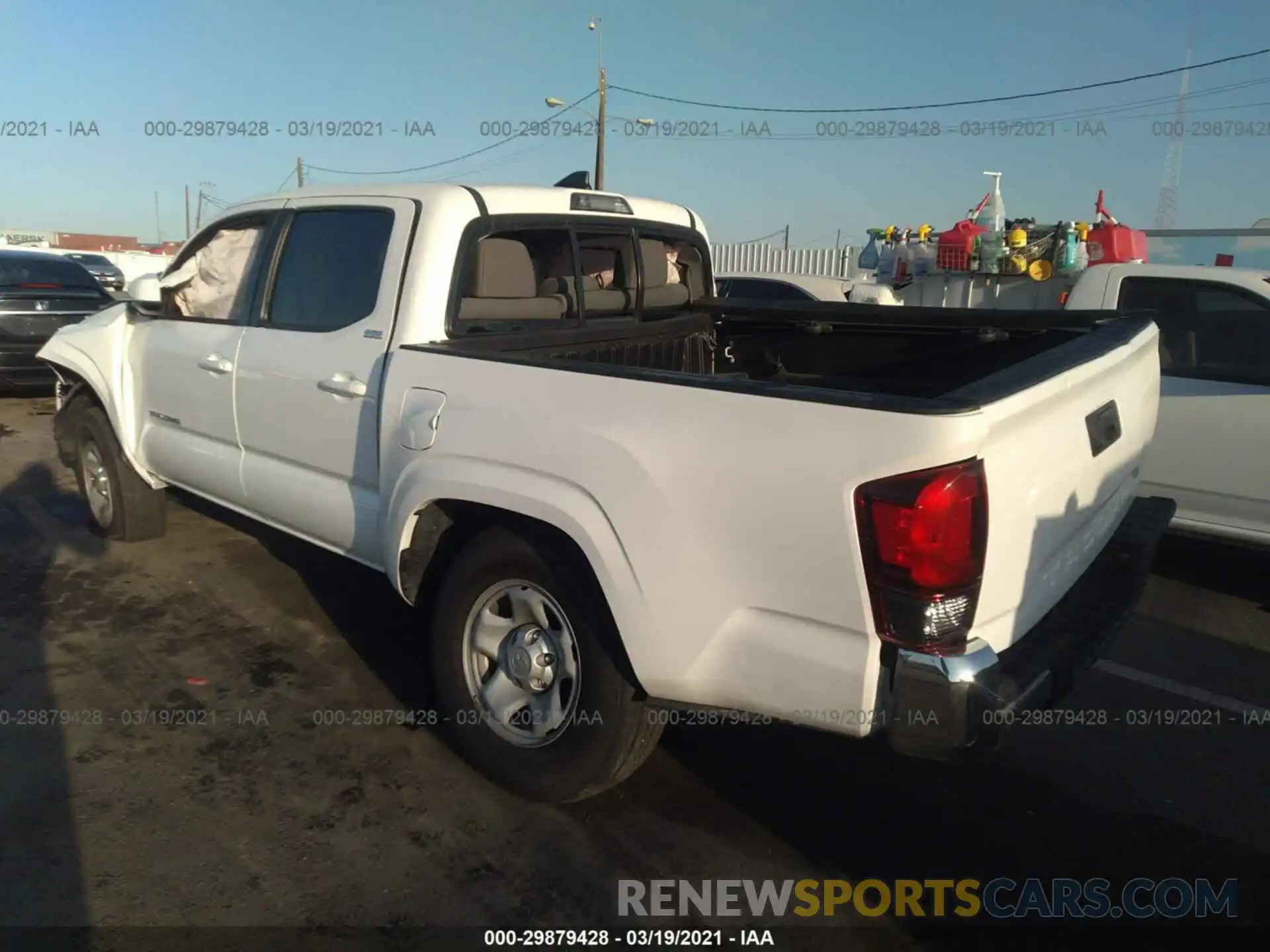 3 Photograph of a damaged car 5TFAX5GN6KX133032 TOYOTA TACOMA 2WD 2019