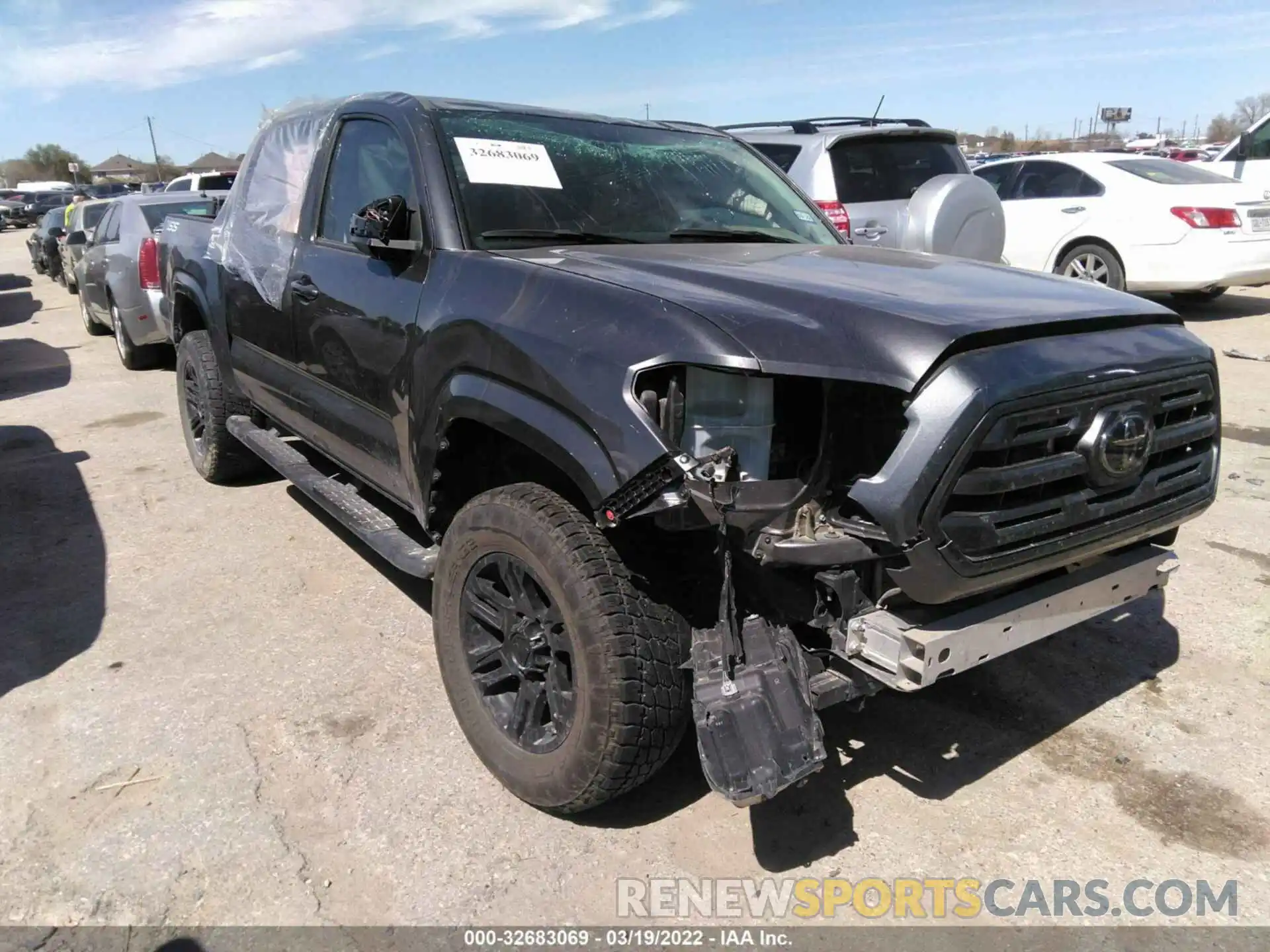 1 Photograph of a damaged car 5TFAX5GN6KX160523 TOYOTA TACOMA 2WD 2019