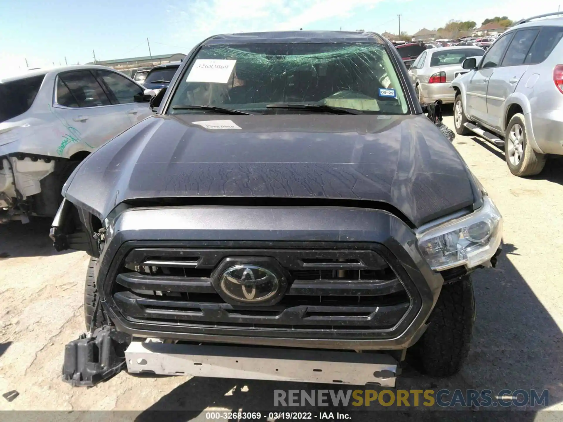 6 Photograph of a damaged car 5TFAX5GN6KX160523 TOYOTA TACOMA 2WD 2019