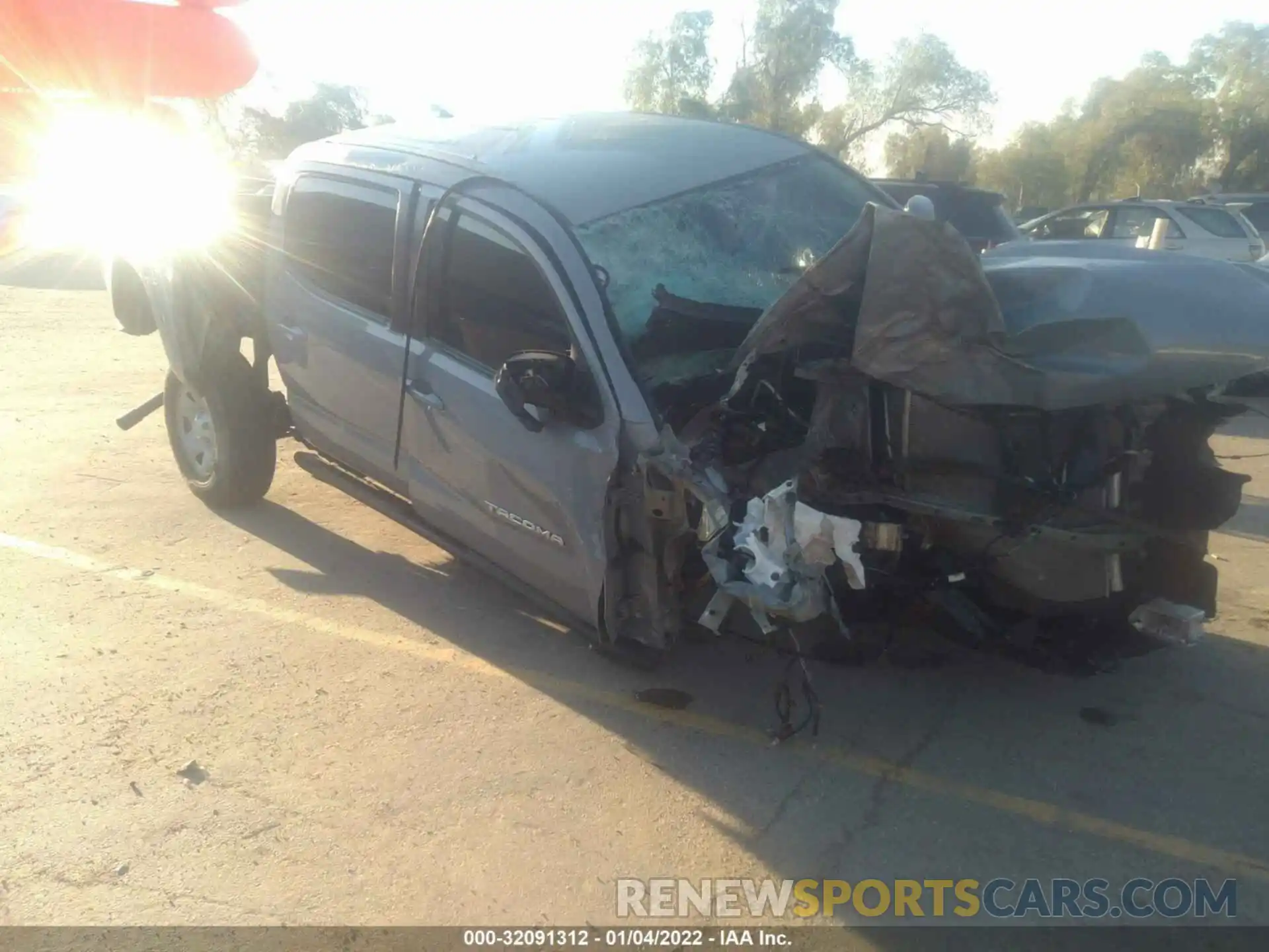 1 Photograph of a damaged car 5TFAX5GN7KX153970 TOYOTA TACOMA 2WD 2019