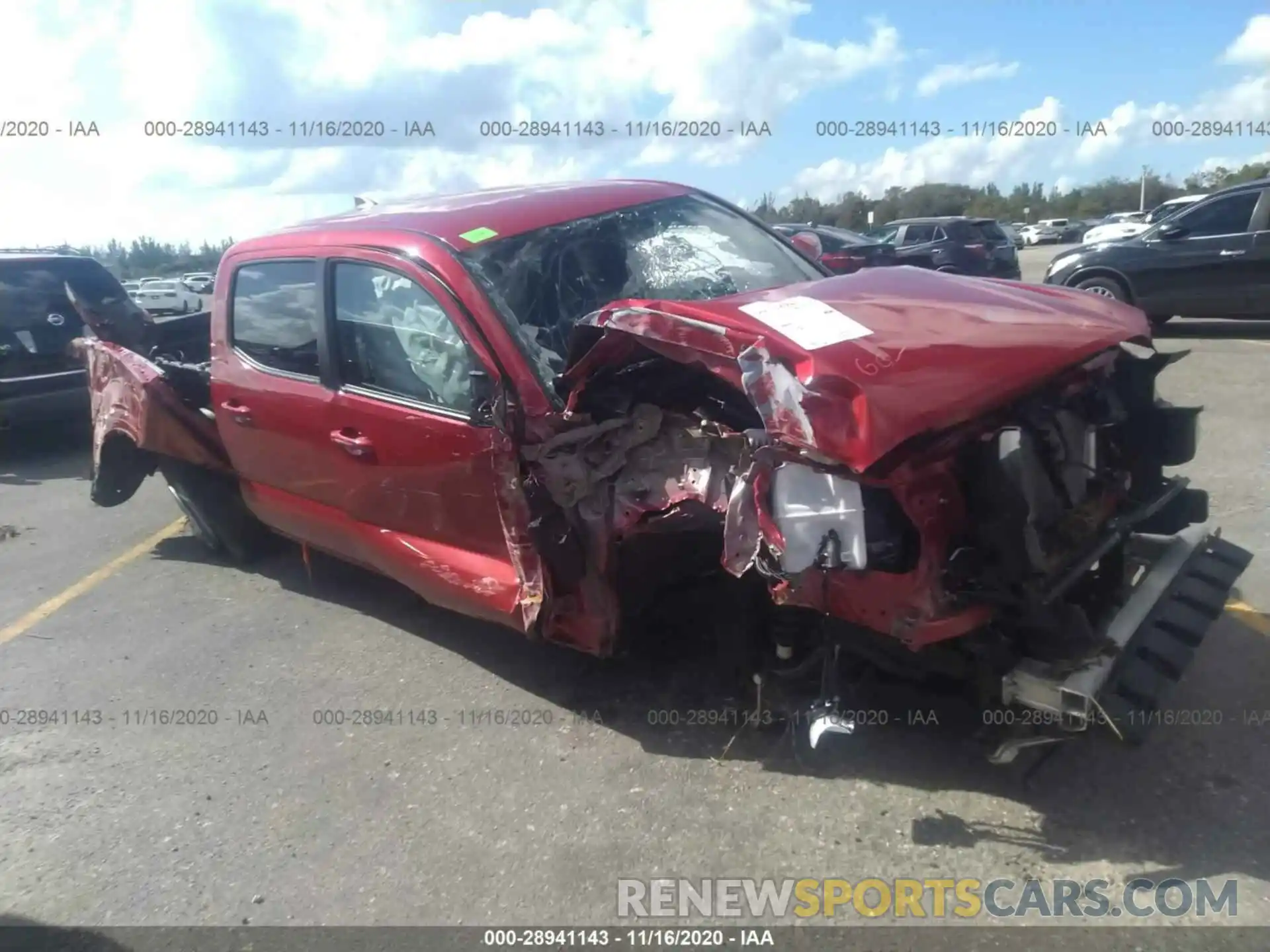 1 Photograph of a damaged car 5TFAX5GN7KX154018 TOYOTA TACOMA 2WD 2019