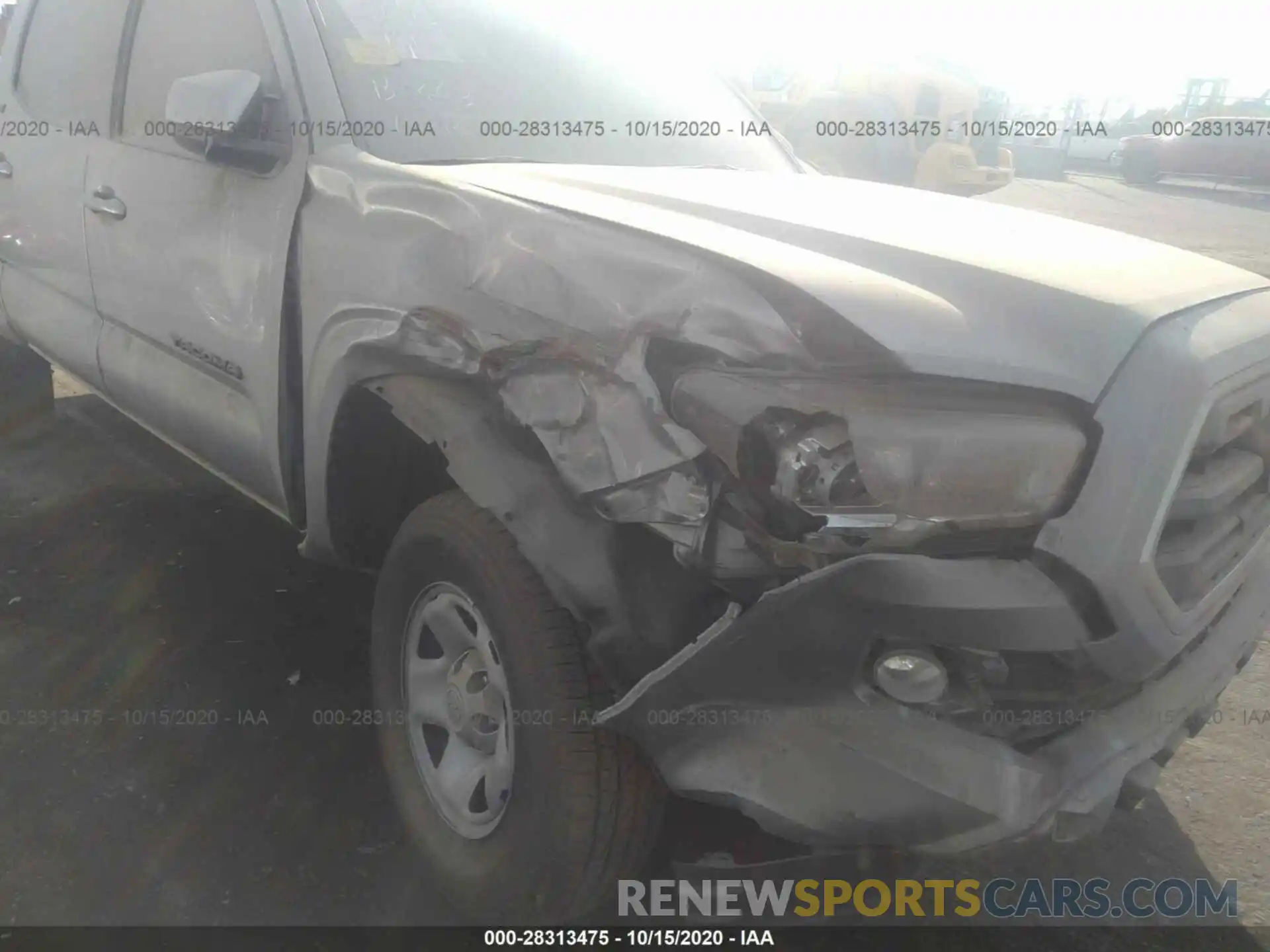 6 Фотография поврежденного автомобиля 5TFAX5GN7KX157551 TOYOTA TACOMA 2WD 2019