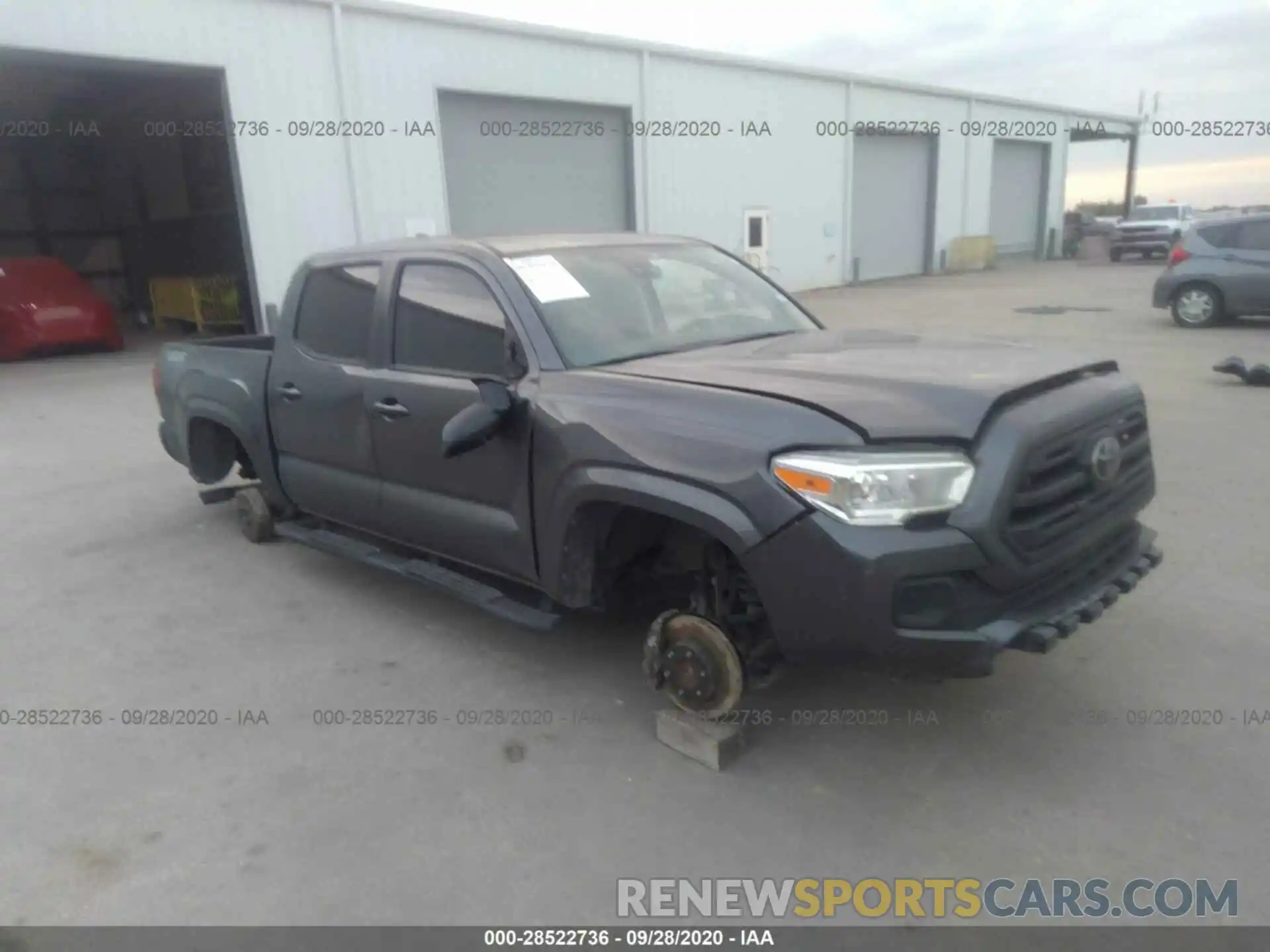 1 Photograph of a damaged car 5TFAX5GN8KX134344 TOYOTA TACOMA 2WD 2019