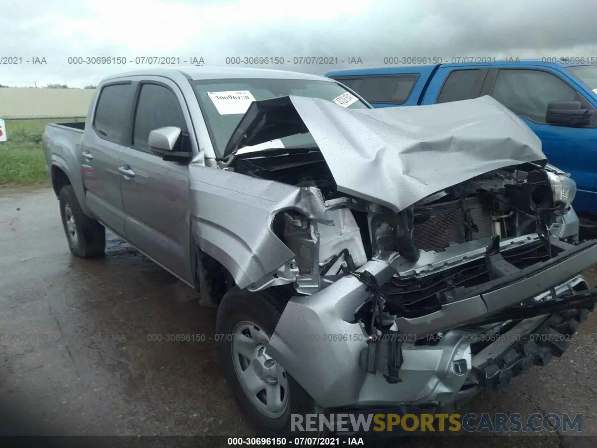 1 Photograph of a damaged car 5TFAX5GN8KX140225 TOYOTA TACOMA 2WD 2019