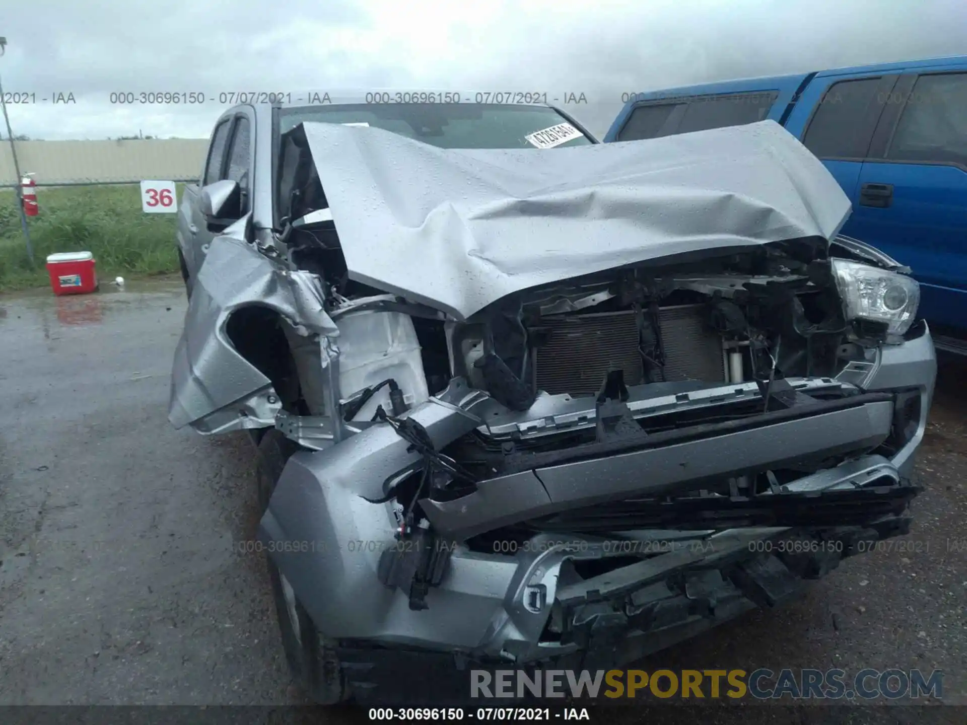 6 Photograph of a damaged car 5TFAX5GN8KX140225 TOYOTA TACOMA 2WD 2019