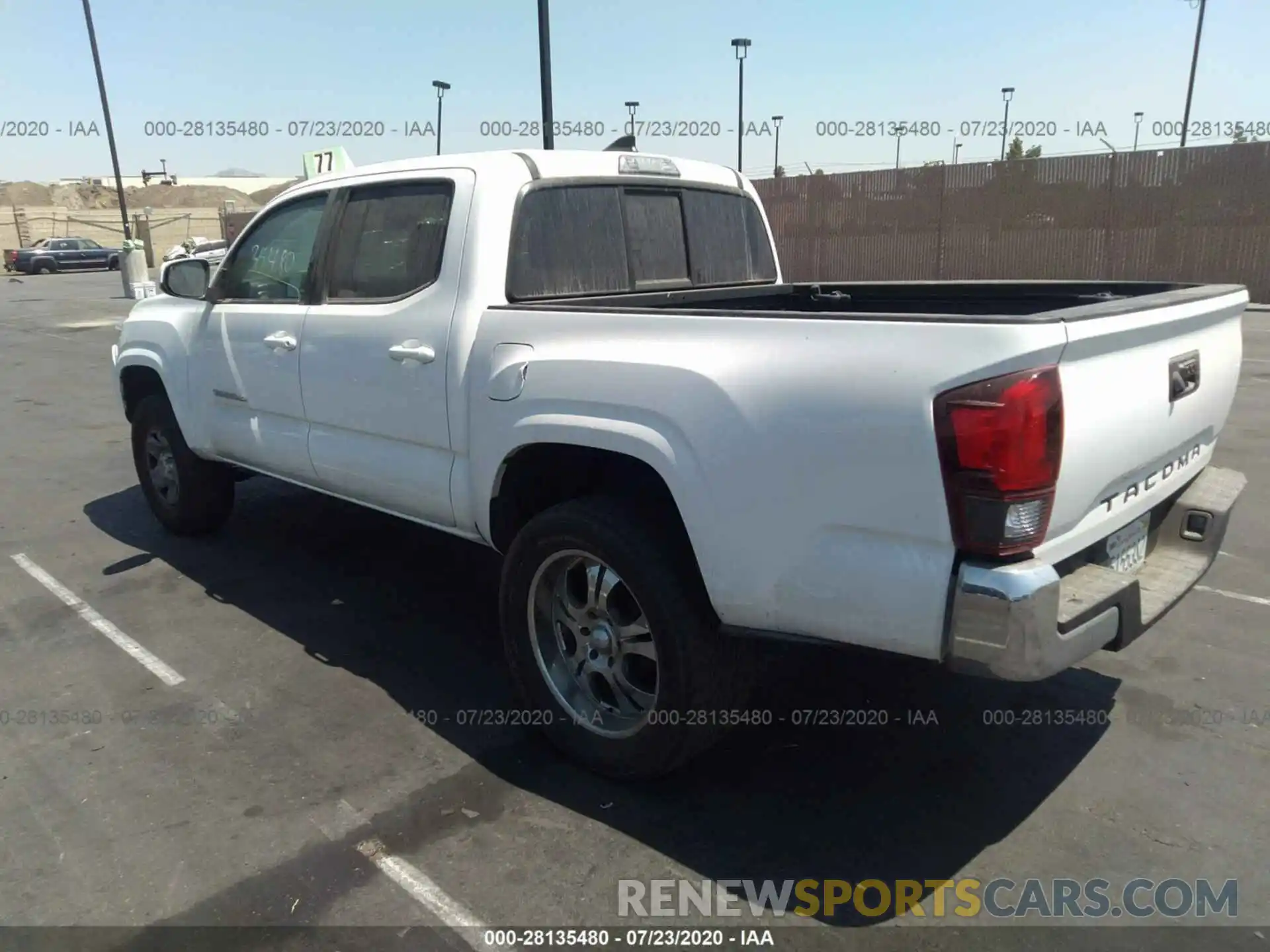 3 Photograph of a damaged car 5TFAX5GN8KX147112 TOYOTA TACOMA 2WD 2019