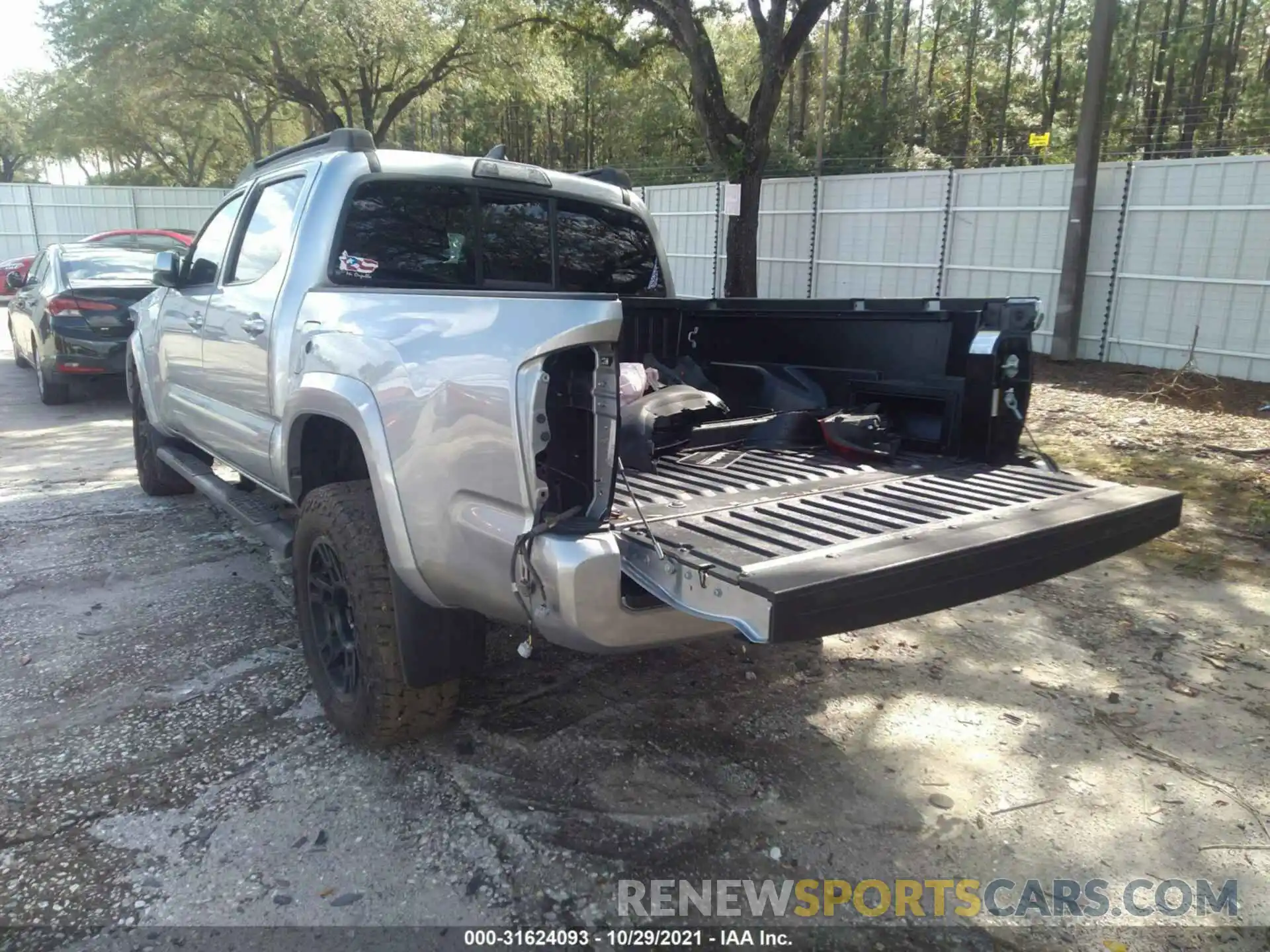 3 Photograph of a damaged car 5TFAX5GN8KX156375 TOYOTA TACOMA 2WD 2019