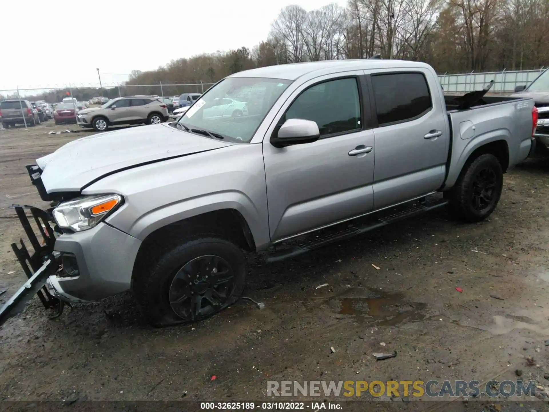 2 Photograph of a damaged car 5TFAX5GN8KX156716 TOYOTA TACOMA 2WD 2019