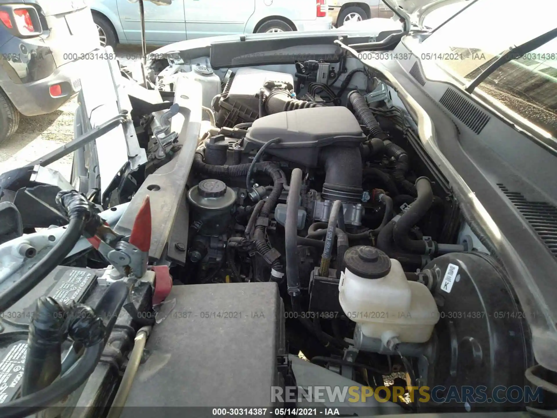 10 Photograph of a damaged car 5TFAX5GN8KX161978 TOYOTA TACOMA 2WD 2019