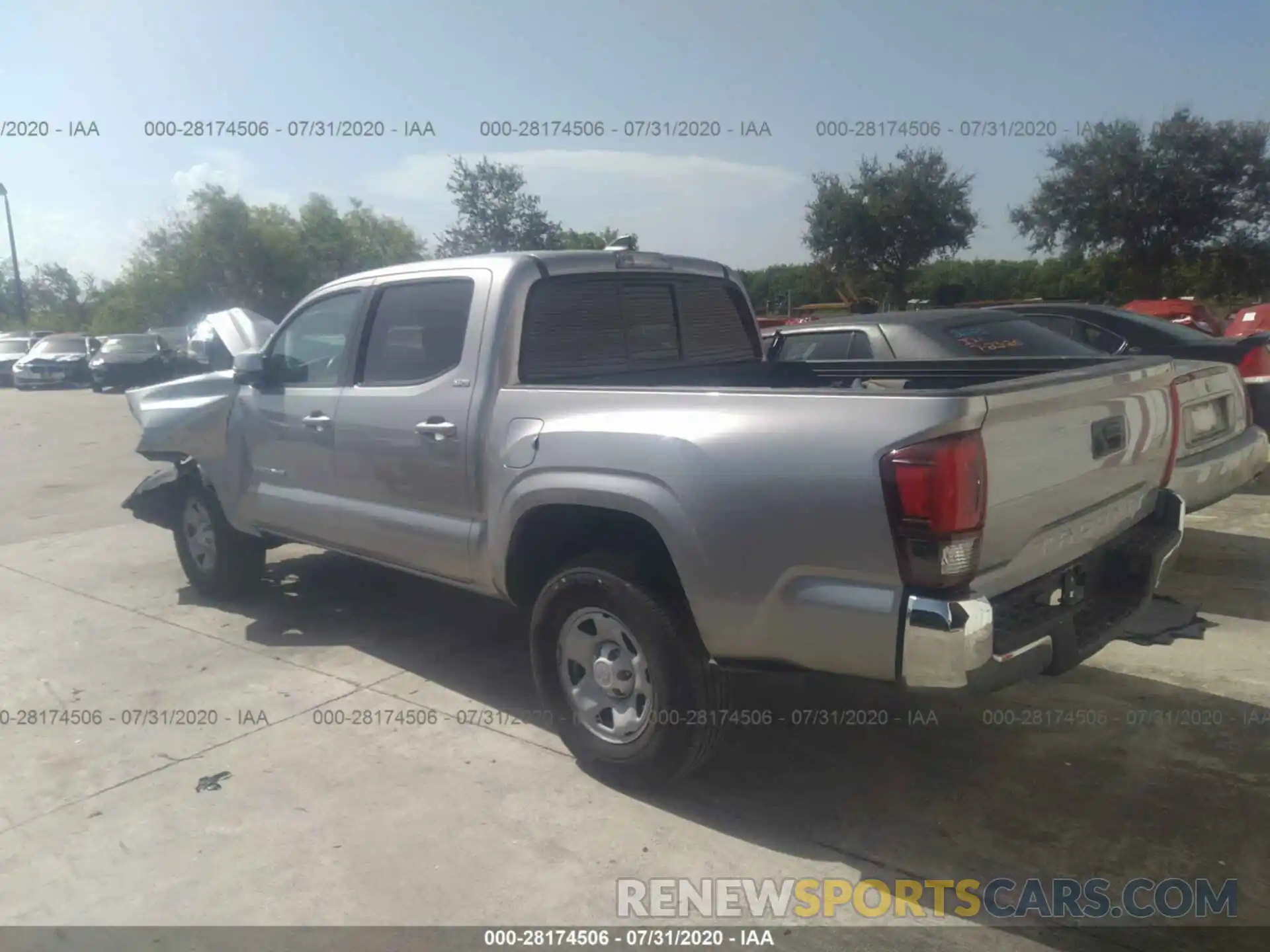 3 Photograph of a damaged car 5TFAX5GN9KX139732 TOYOTA TACOMA 2WD 2019