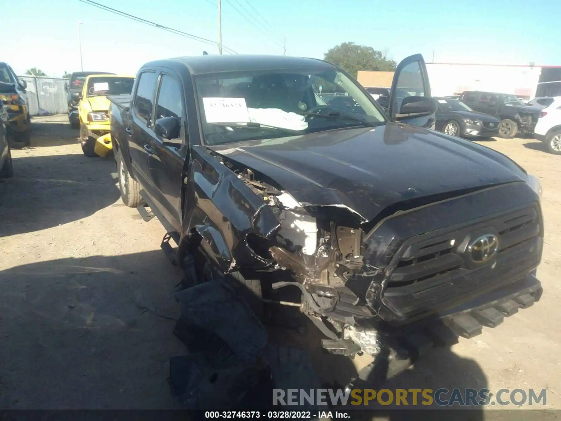 6 Photograph of a damaged car 5TFAX5GN9KX140363 TOYOTA TACOMA 2WD 2019