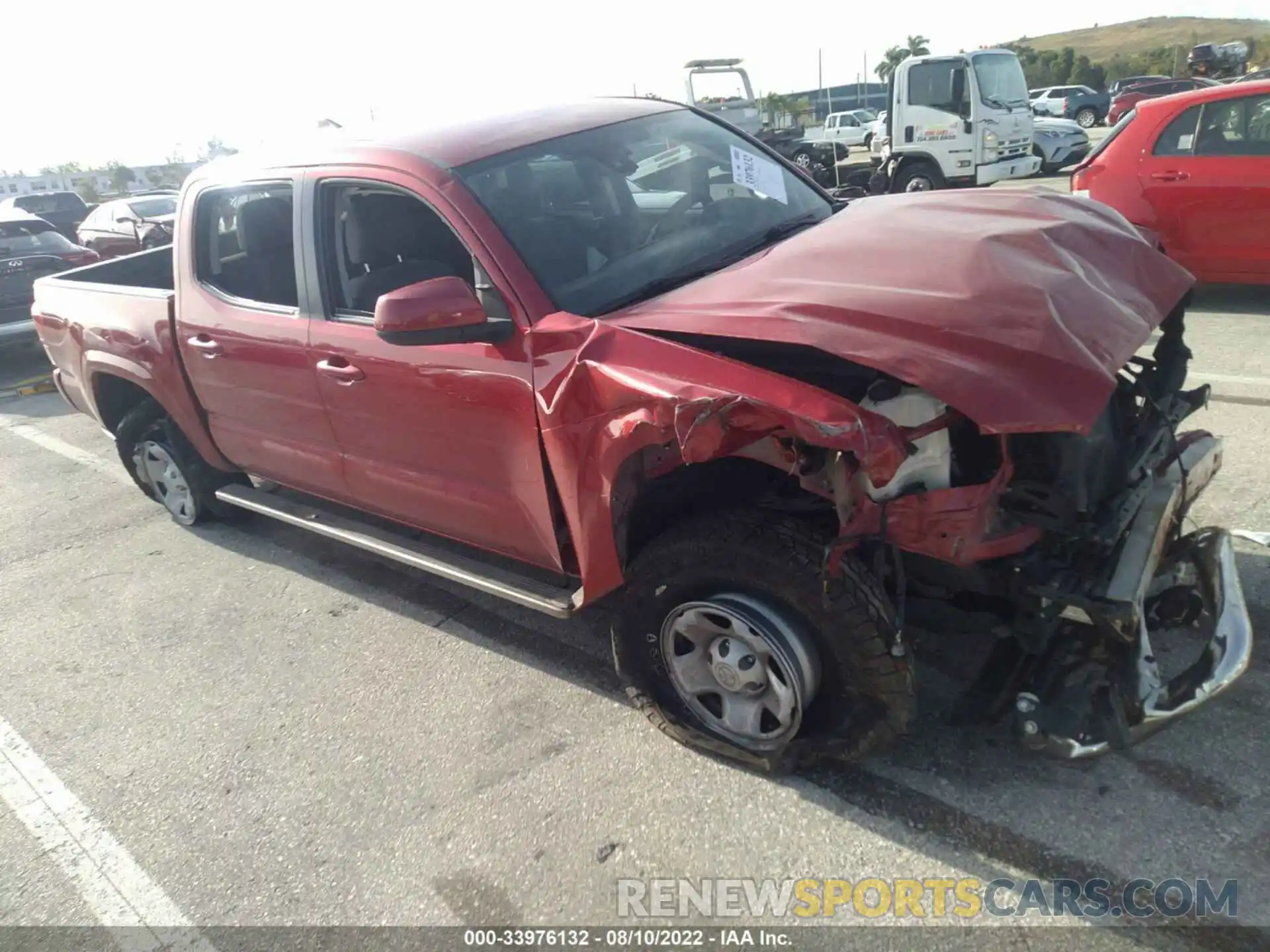 1 Photograph of a damaged car 5TFAX5GN9KX141920 TOYOTA TACOMA 2WD 2019