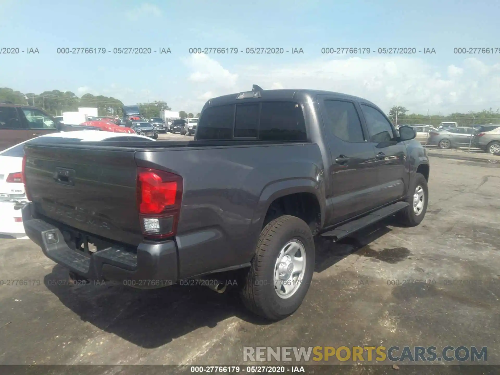 4 Фотография поврежденного автомобиля 5TFAX5GN9KX143473 TOYOTA TACOMA 2WD 2019