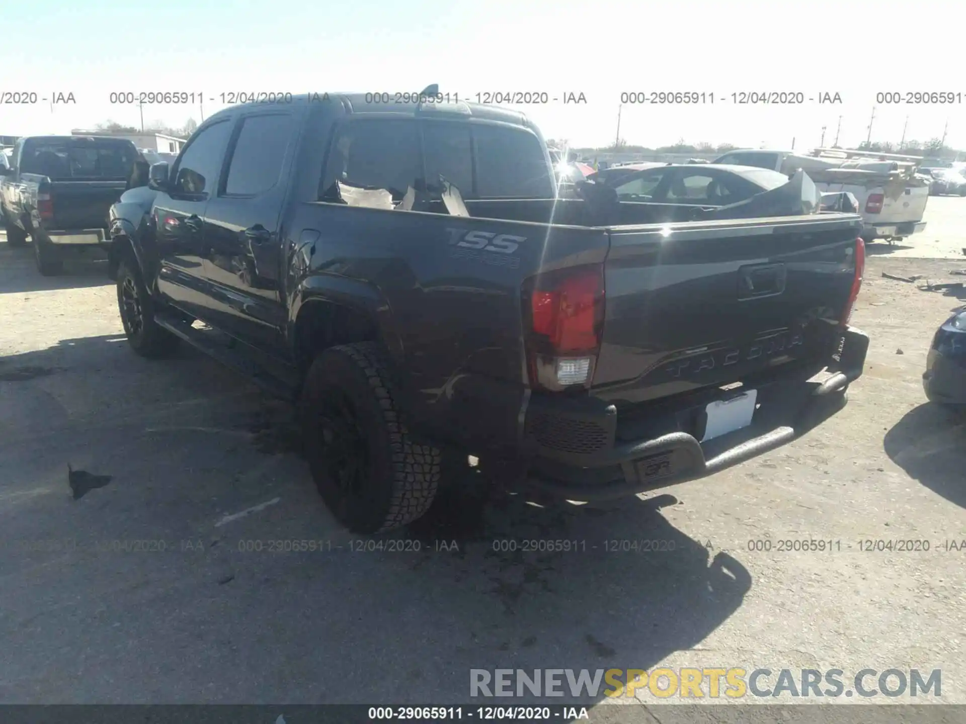 3 Photograph of a damaged car 5TFAX5GN9KX145692 TOYOTA TACOMA 2WD 2019