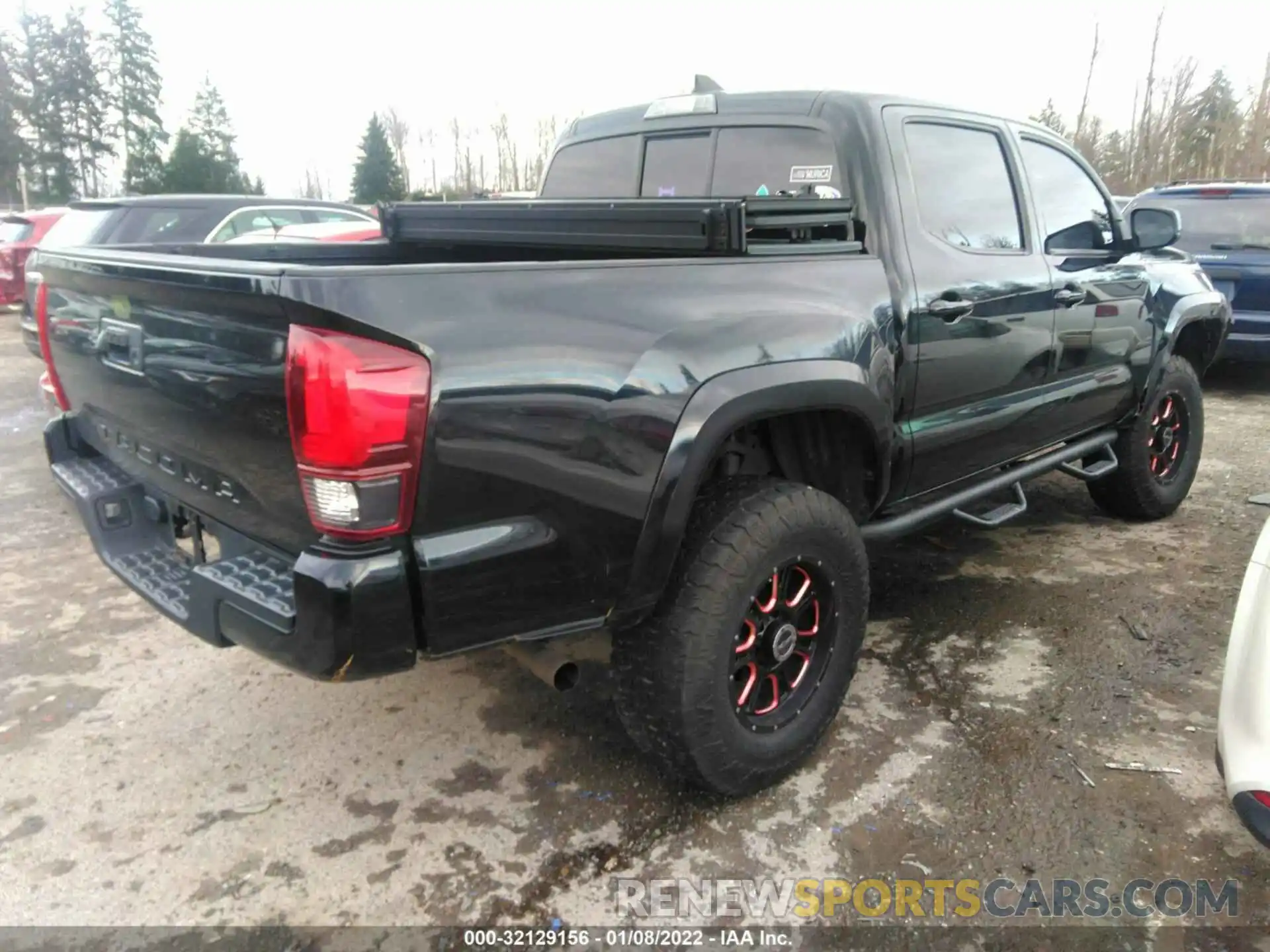 4 Фотография поврежденного автомобиля 5TFAX5GN9KX147202 TOYOTA TACOMA 2WD 2019