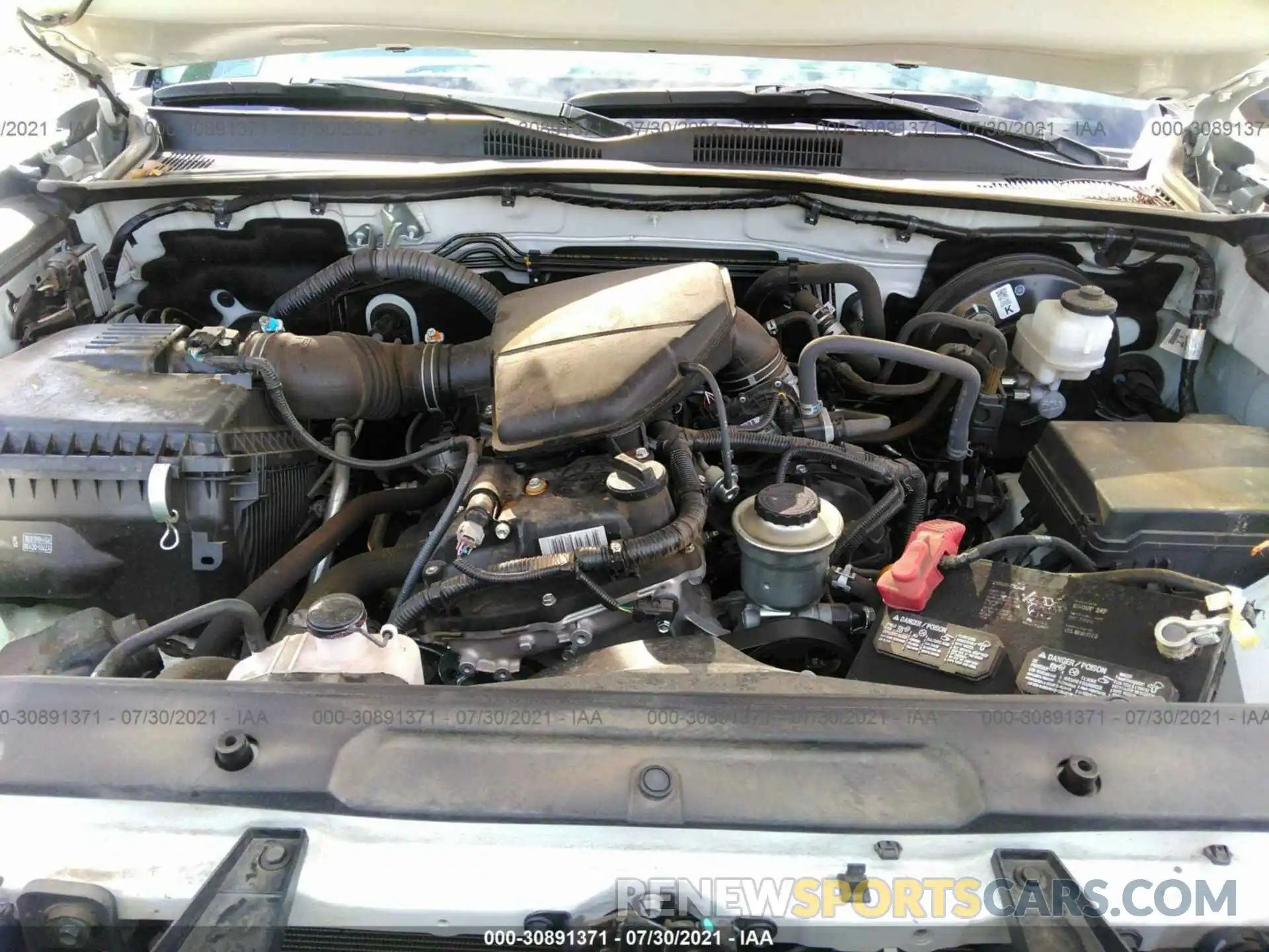 10 Photograph of a damaged car 5TFAX5GN9KX160077 TOYOTA TACOMA 2WD 2019