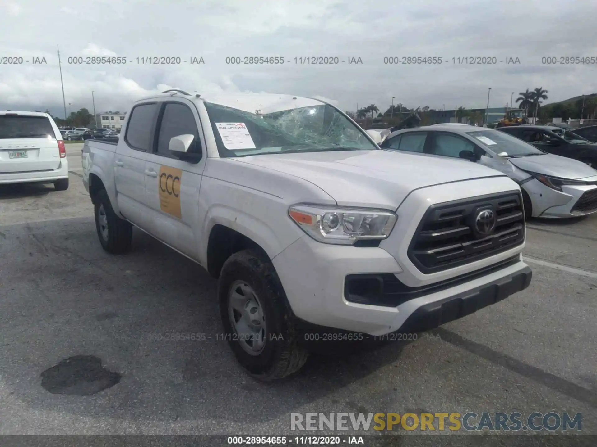 1 Photograph of a damaged car 5TFAX5GN9KX161102 TOYOTA TACOMA 2WD 2019