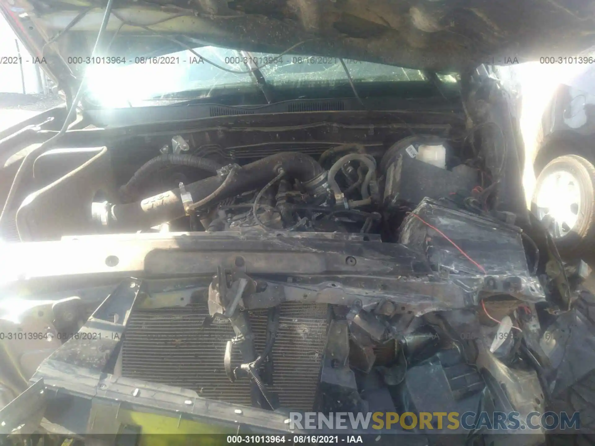 10 Photograph of a damaged car 5TFAX5GN9KX163142 TOYOTA TACOMA 2WD 2019