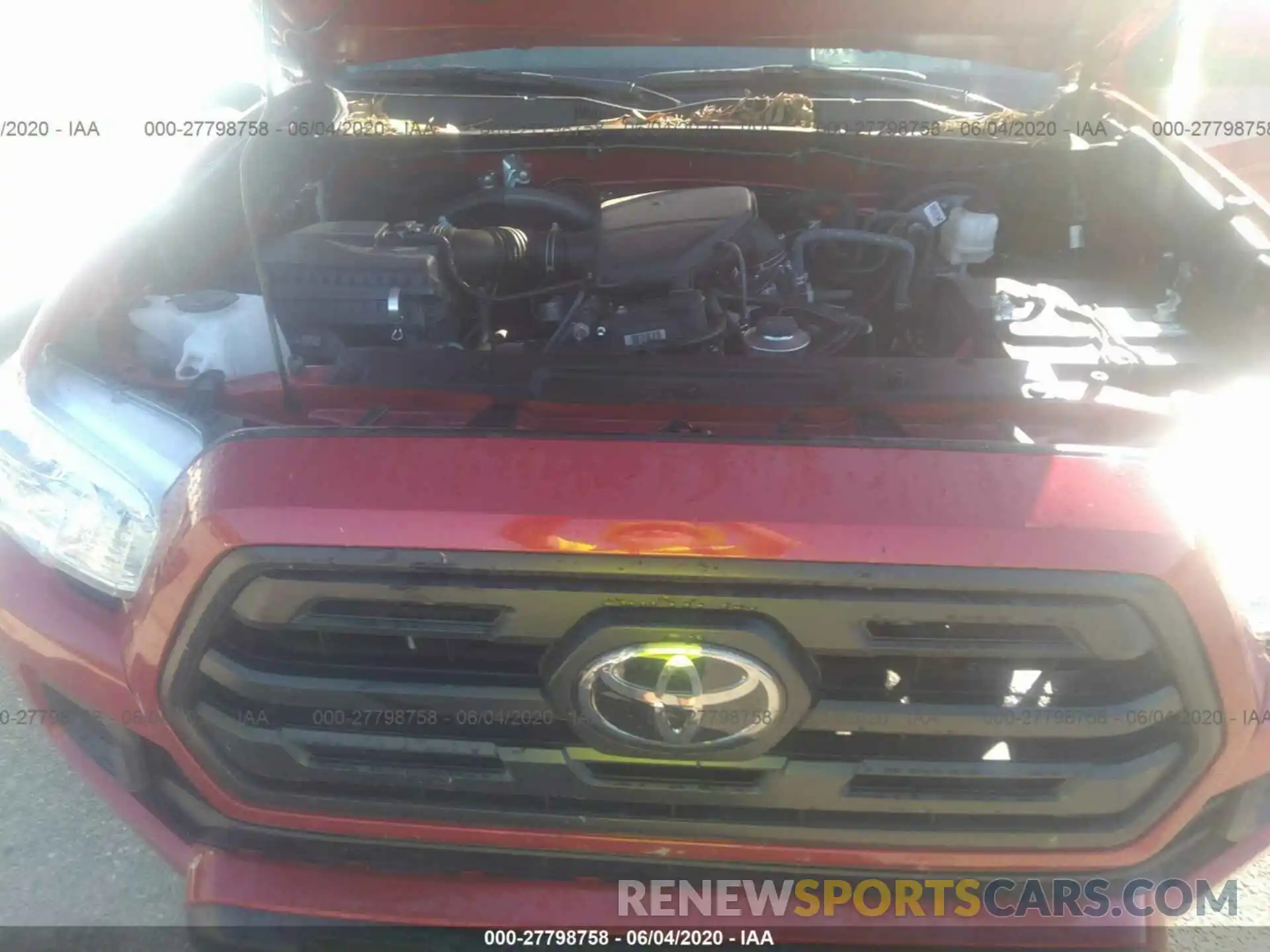 10 Photograph of a damaged car 5TFAX5GN9KX163206 TOYOTA TACOMA 2WD 2019