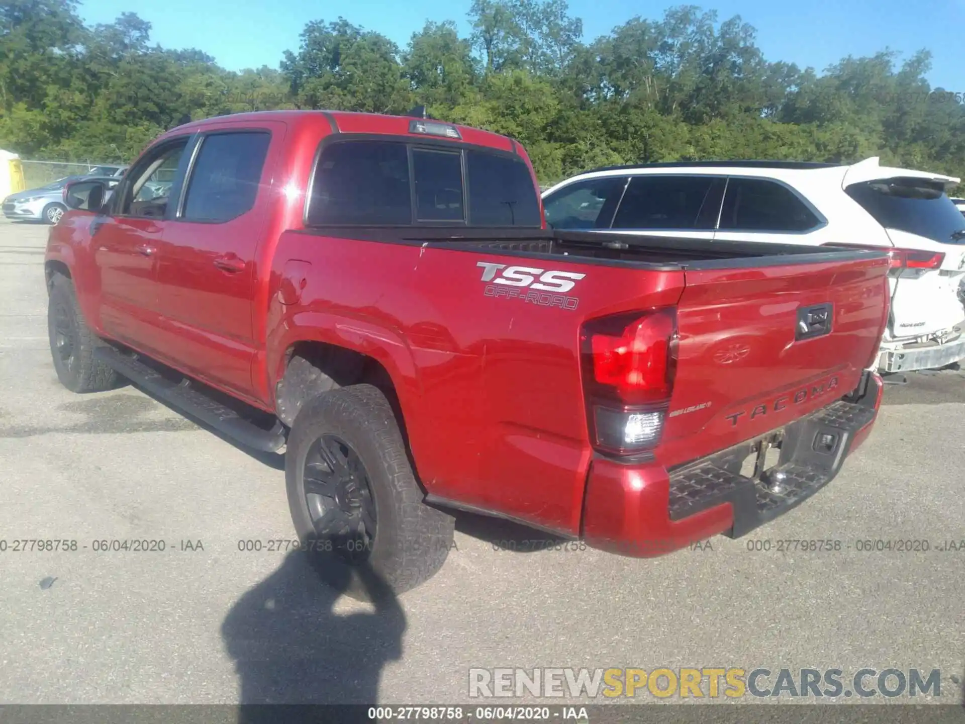 3 Photograph of a damaged car 5TFAX5GN9KX163206 TOYOTA TACOMA 2WD 2019