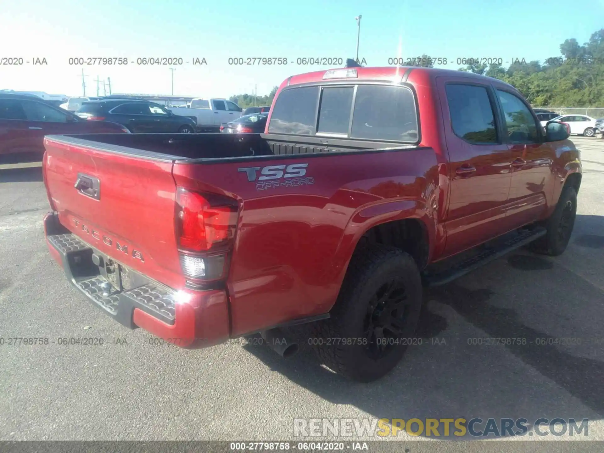 4 Photograph of a damaged car 5TFAX5GN9KX163206 TOYOTA TACOMA 2WD 2019