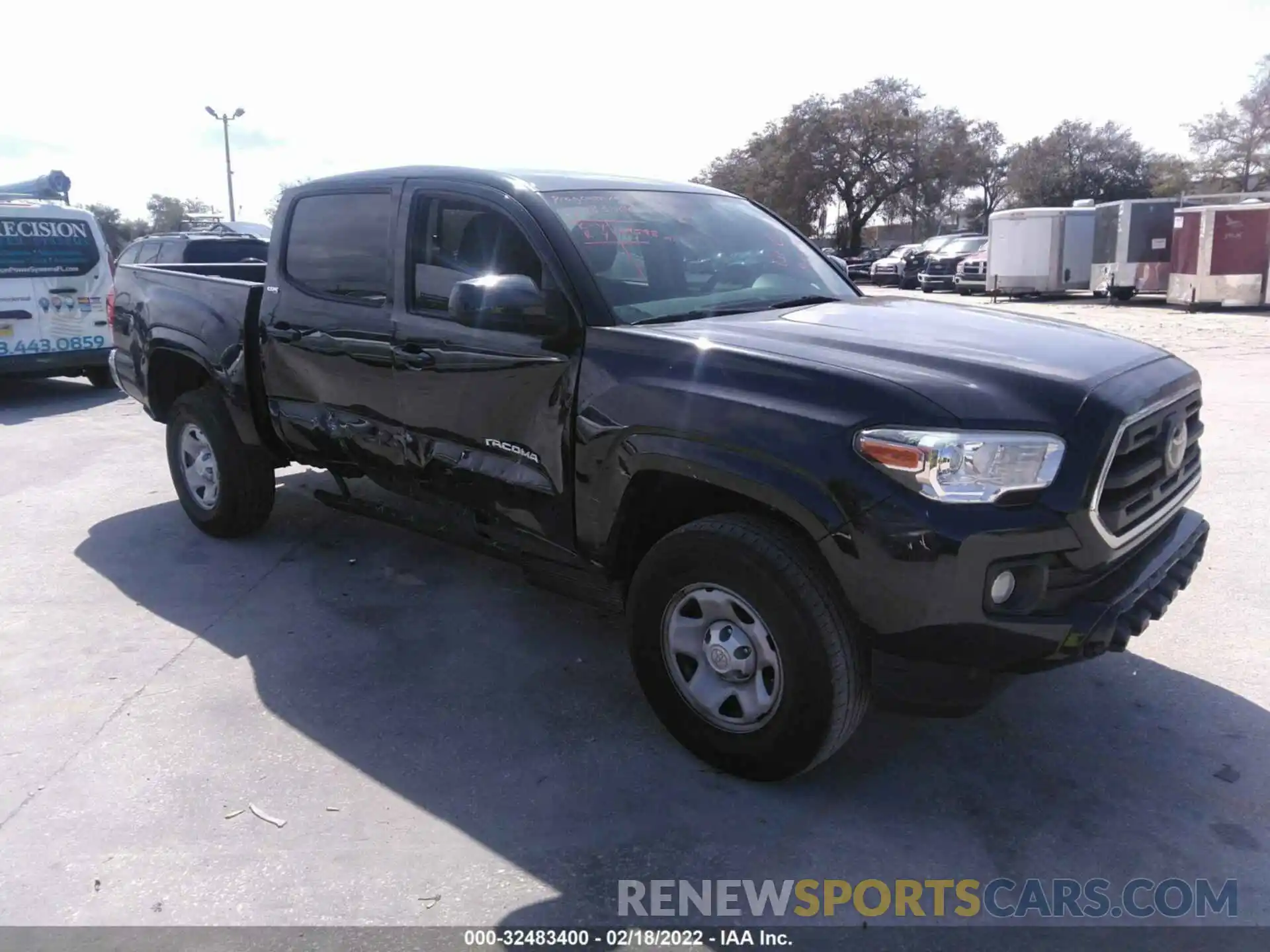 1 Photograph of a damaged car 5TFAX5GNXKX139531 TOYOTA TACOMA 2WD 2019