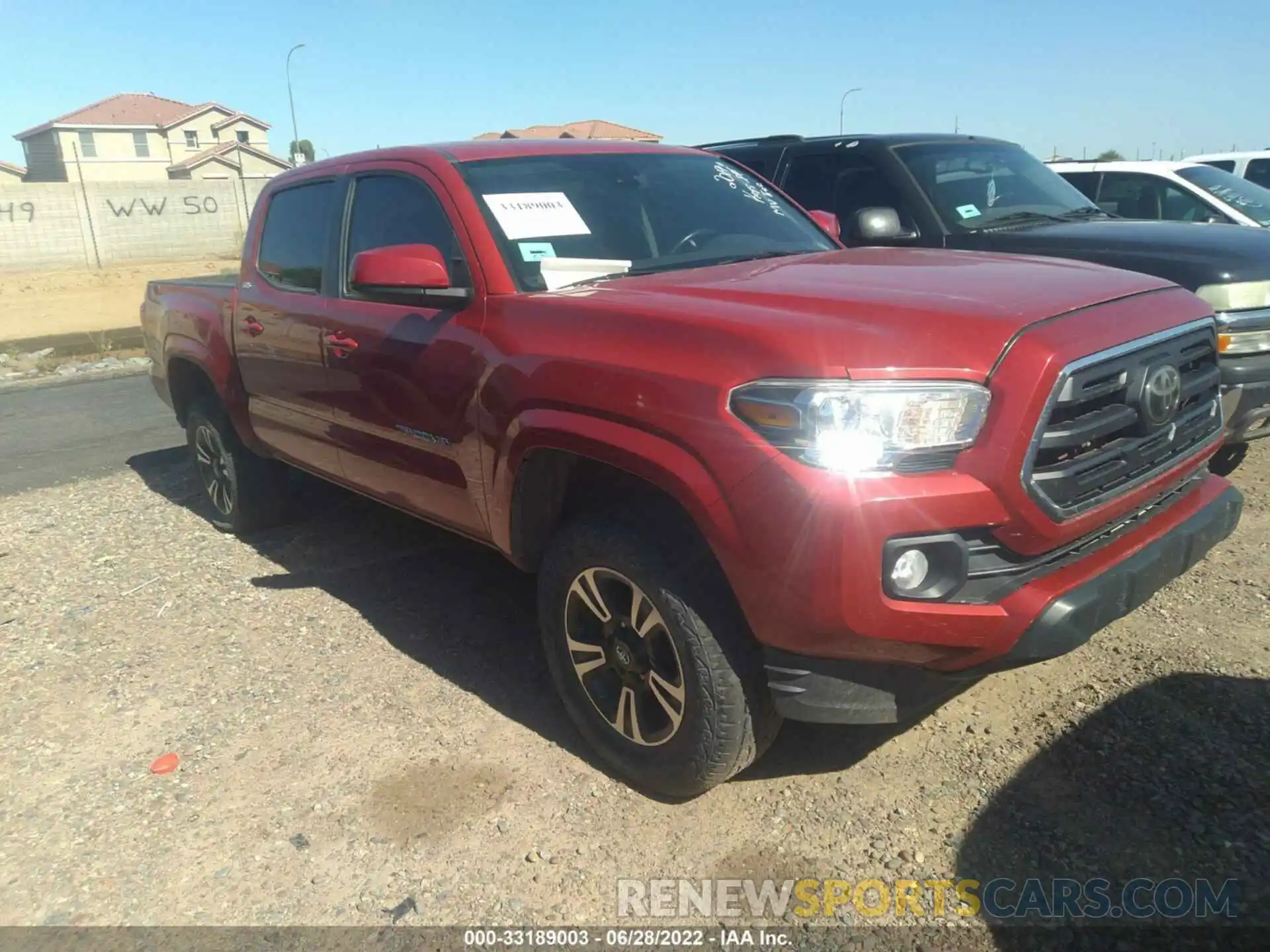 1 Photograph of a damaged car 5TFAX5GNXKX145992 TOYOTA TACOMA 2WD 2019