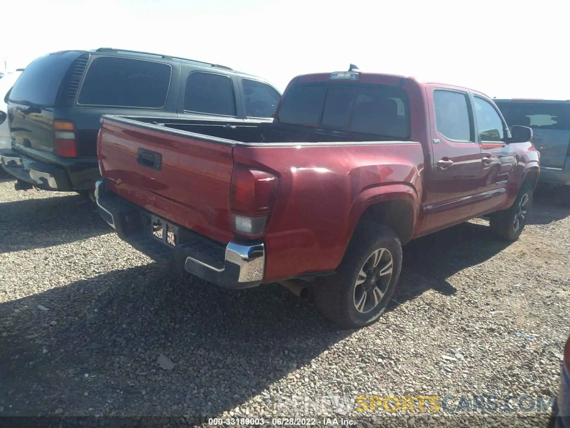 4 Фотография поврежденного автомобиля 5TFAX5GNXKX145992 TOYOTA TACOMA 2WD 2019