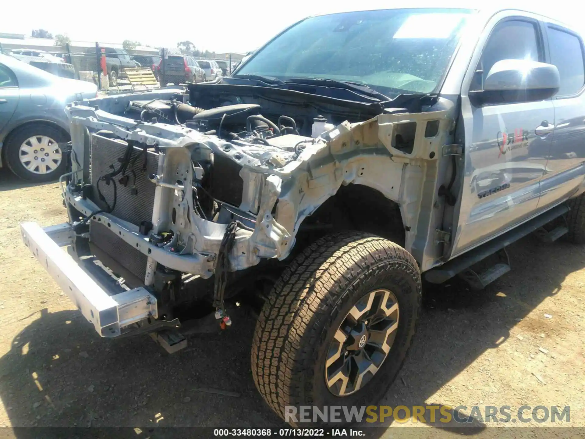 6 Photograph of a damaged car 5TFAX5GNXKX150500 TOYOTA TACOMA 2WD 2019