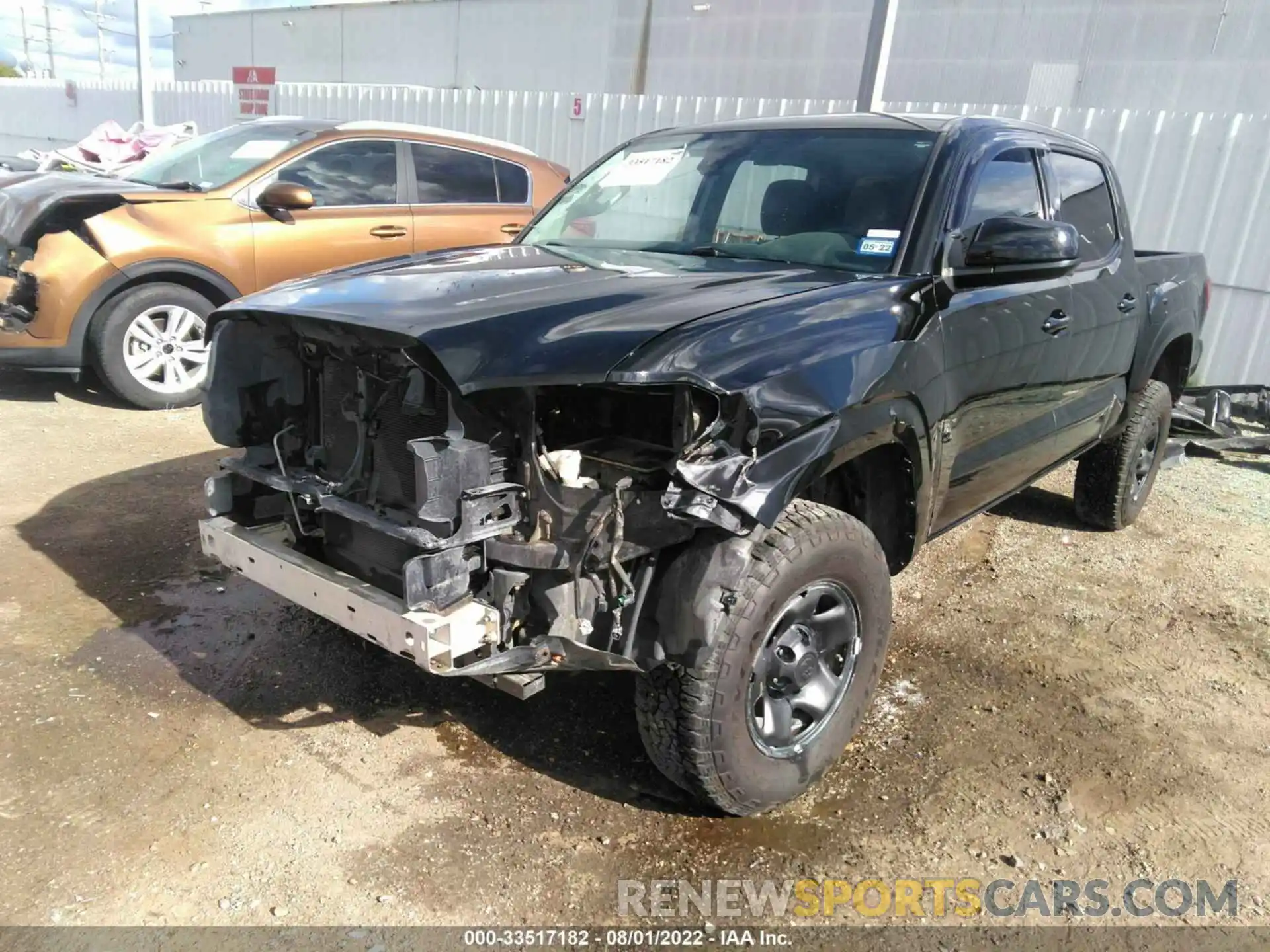 2 Фотография поврежденного автомобиля 5TFAX5GNXKX153008 TOYOTA TACOMA 2WD 2019