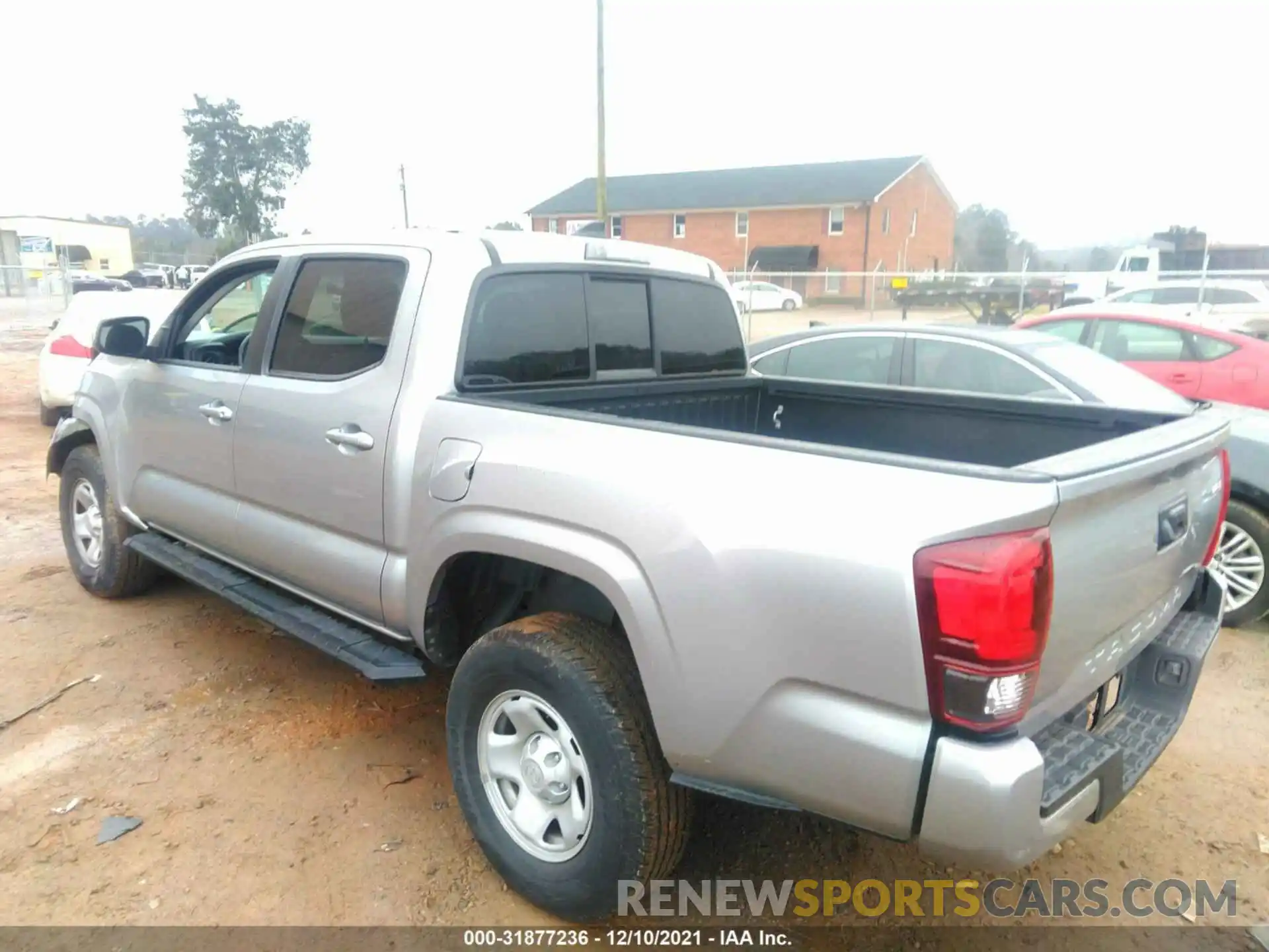 3 Photograph of a damaged car 5TFAX5GNXKX159875 TOYOTA TACOMA 2WD 2019