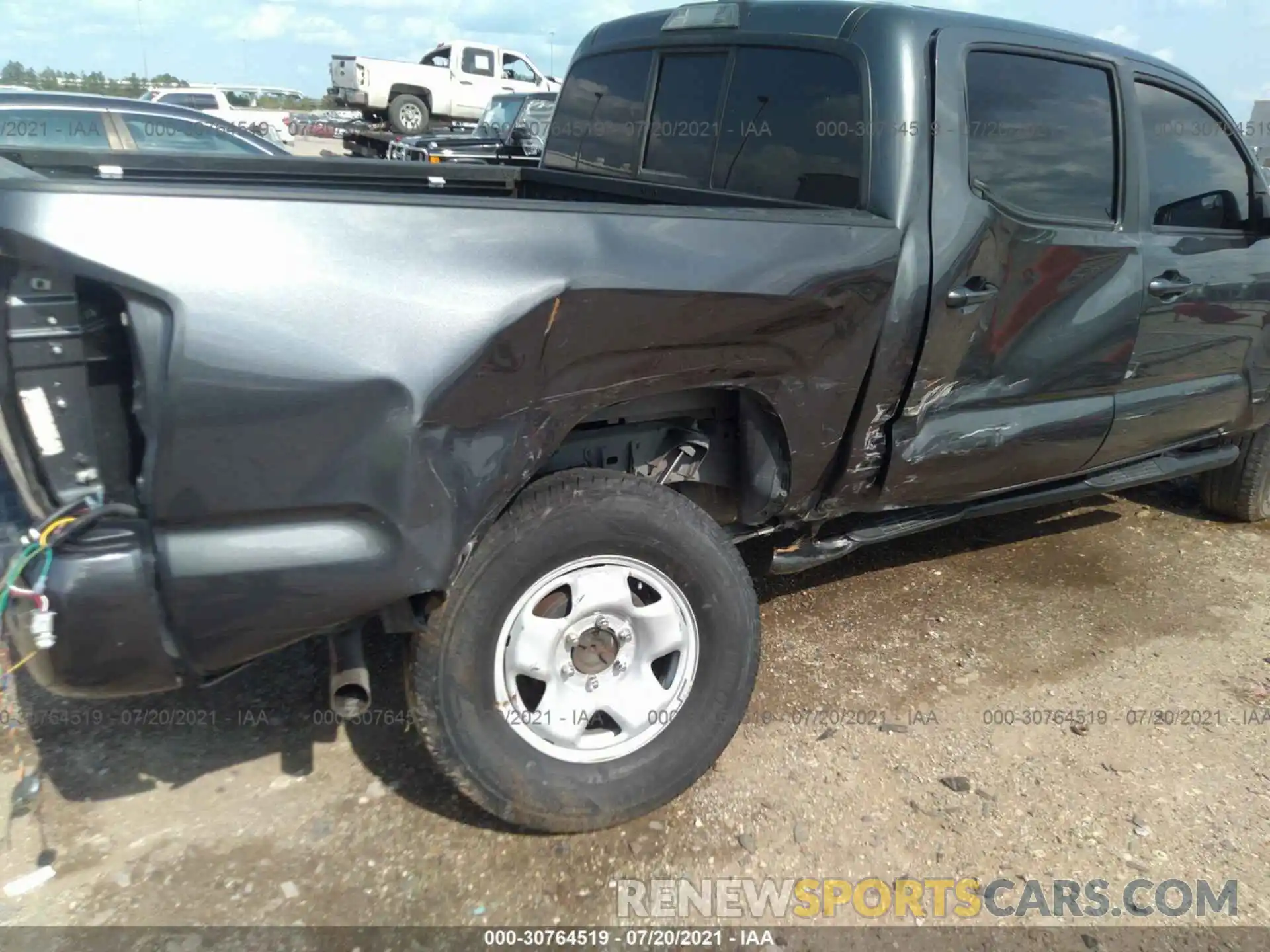 6 Photograph of a damaged car 5TFAX5GNXKX164574 TOYOTA TACOMA 2WD 2019