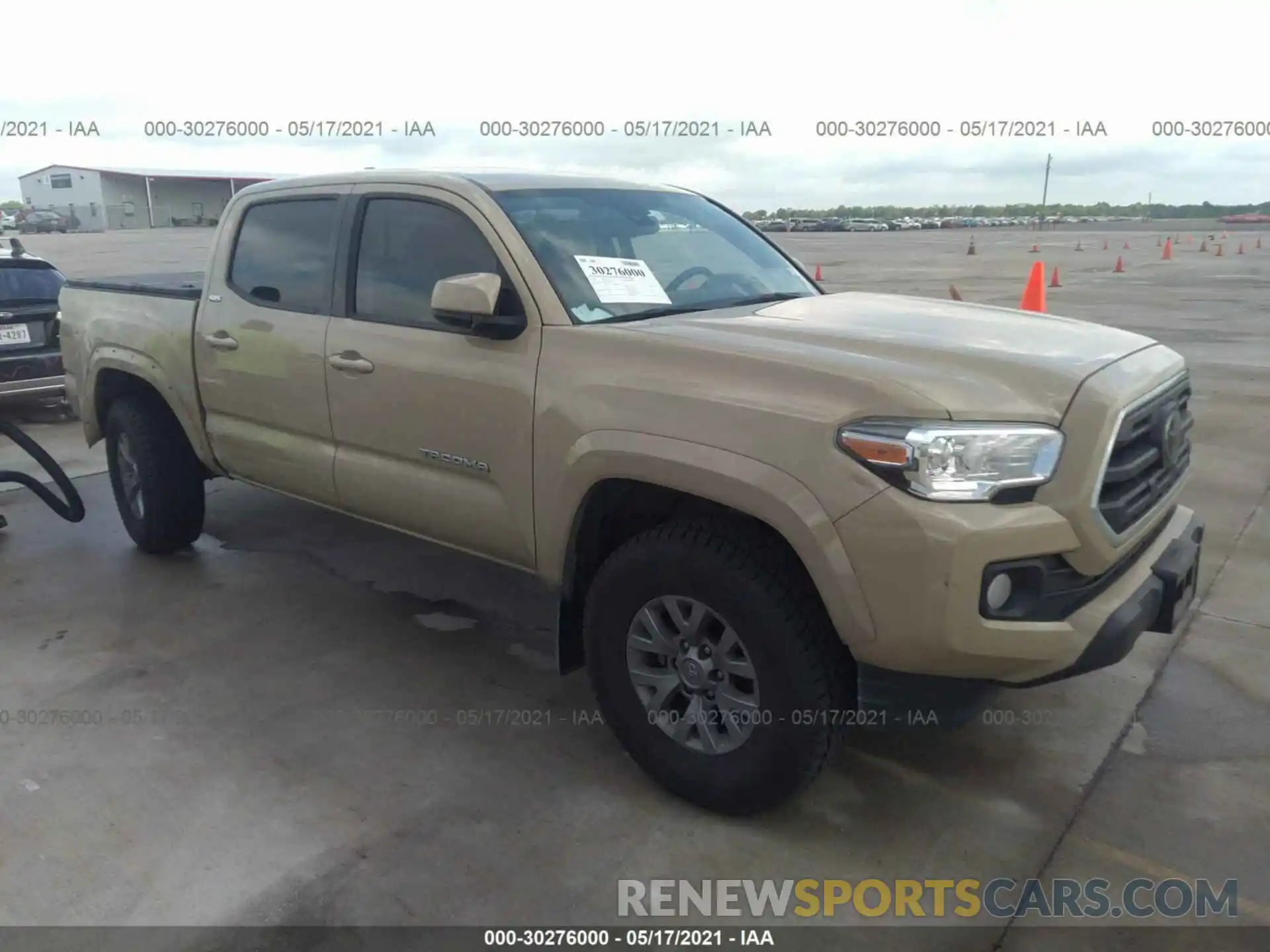 1 Photograph of a damaged car 5TFAZ5CN0KX075595 TOYOTA TACOMA 2WD 2019