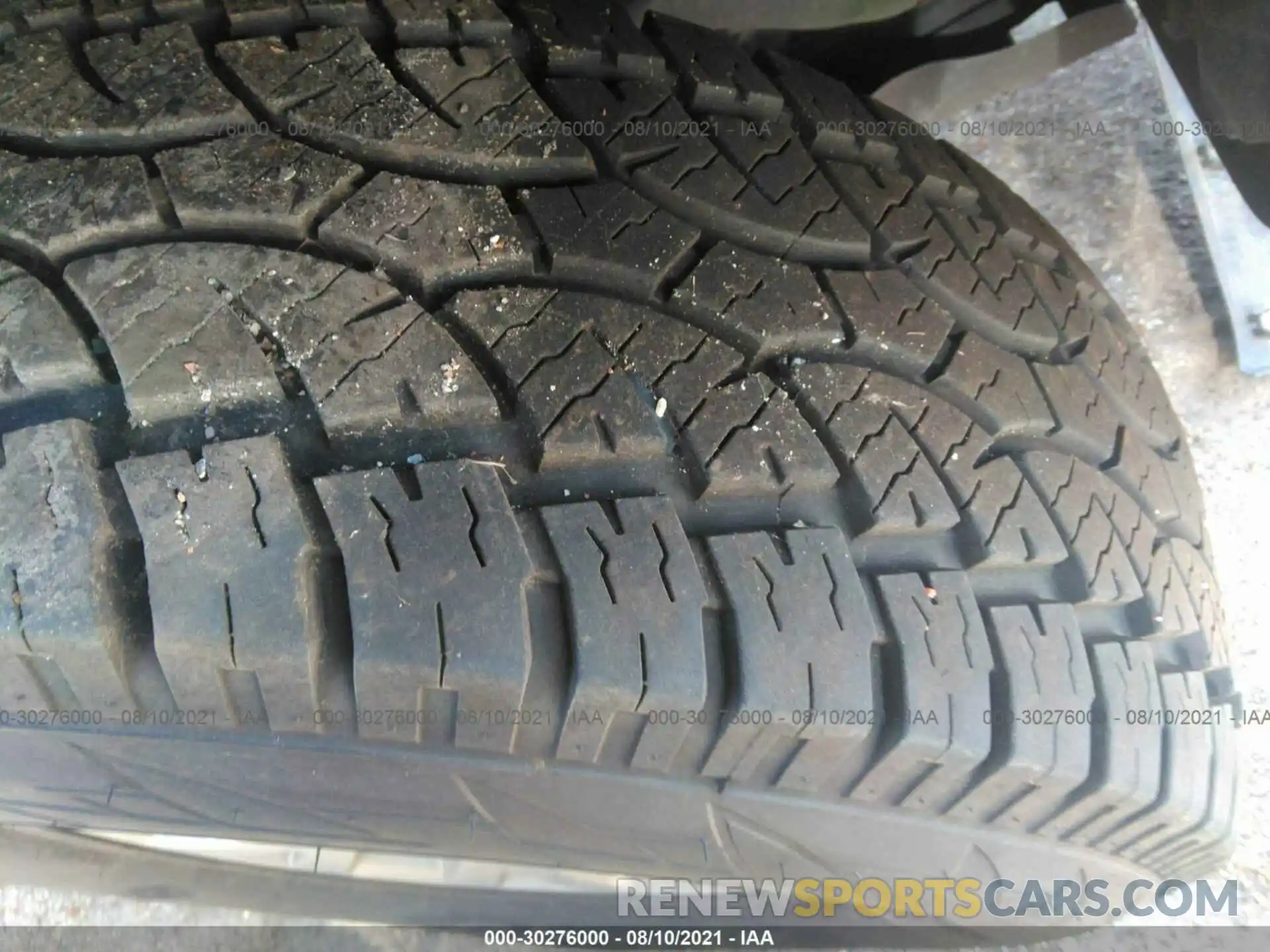 15 Photograph of a damaged car 5TFAZ5CN0KX075595 TOYOTA TACOMA 2WD 2019