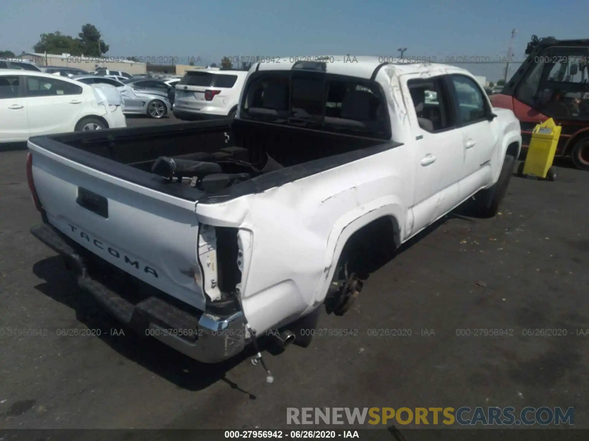 4 Photograph of a damaged car 5TFAZ5CN0KX075984 TOYOTA TACOMA 2WD 2019