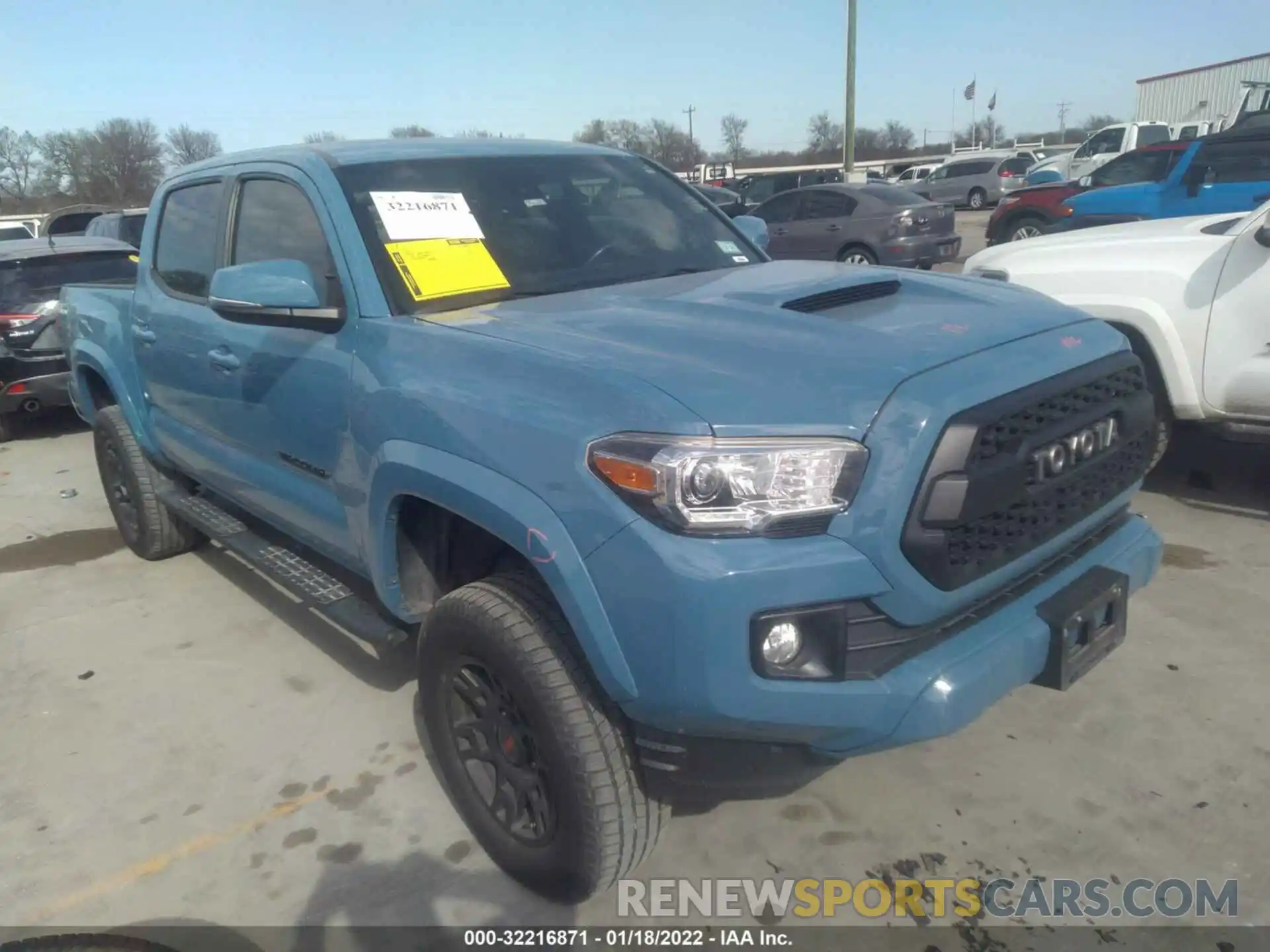 1 Photograph of a damaged car 5TFAZ5CN0KX076570 TOYOTA TACOMA 2WD 2019