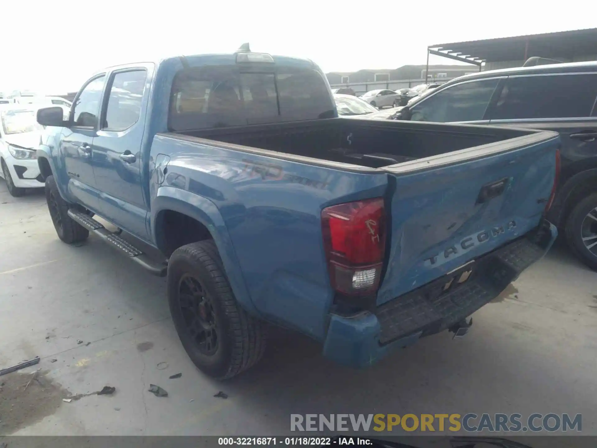 3 Фотография поврежденного автомобиля 5TFAZ5CN0KX076570 TOYOTA TACOMA 2WD 2019